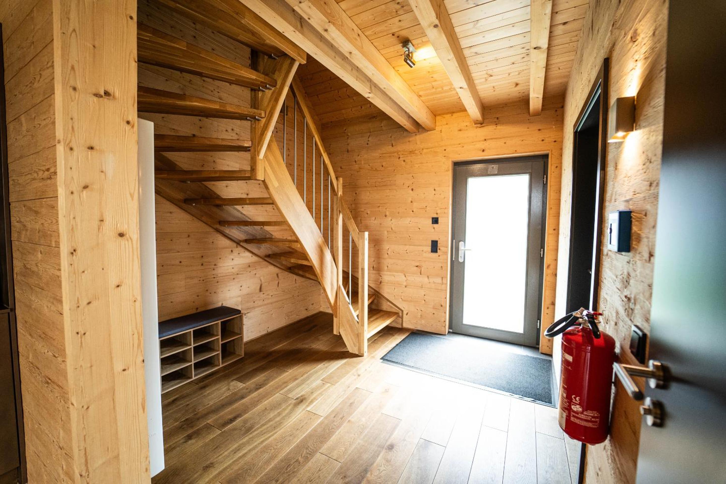 Three-Bedroom House photo 2