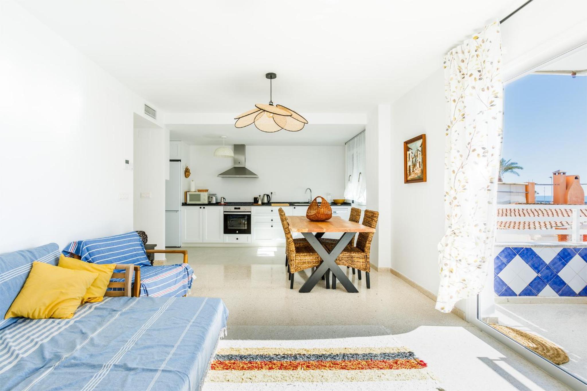Apartamento con Balcón