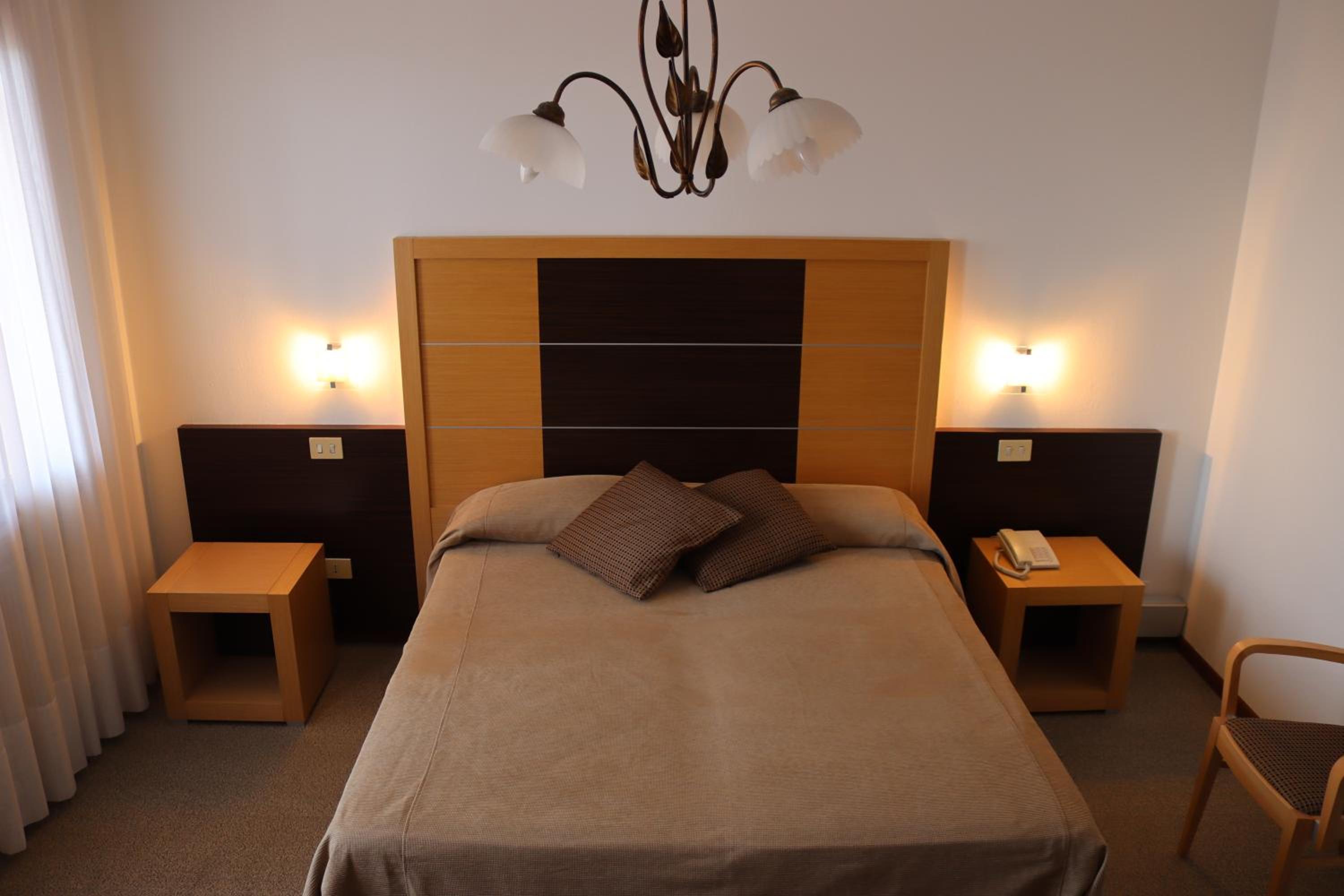 Double Room with Balcony photo 2