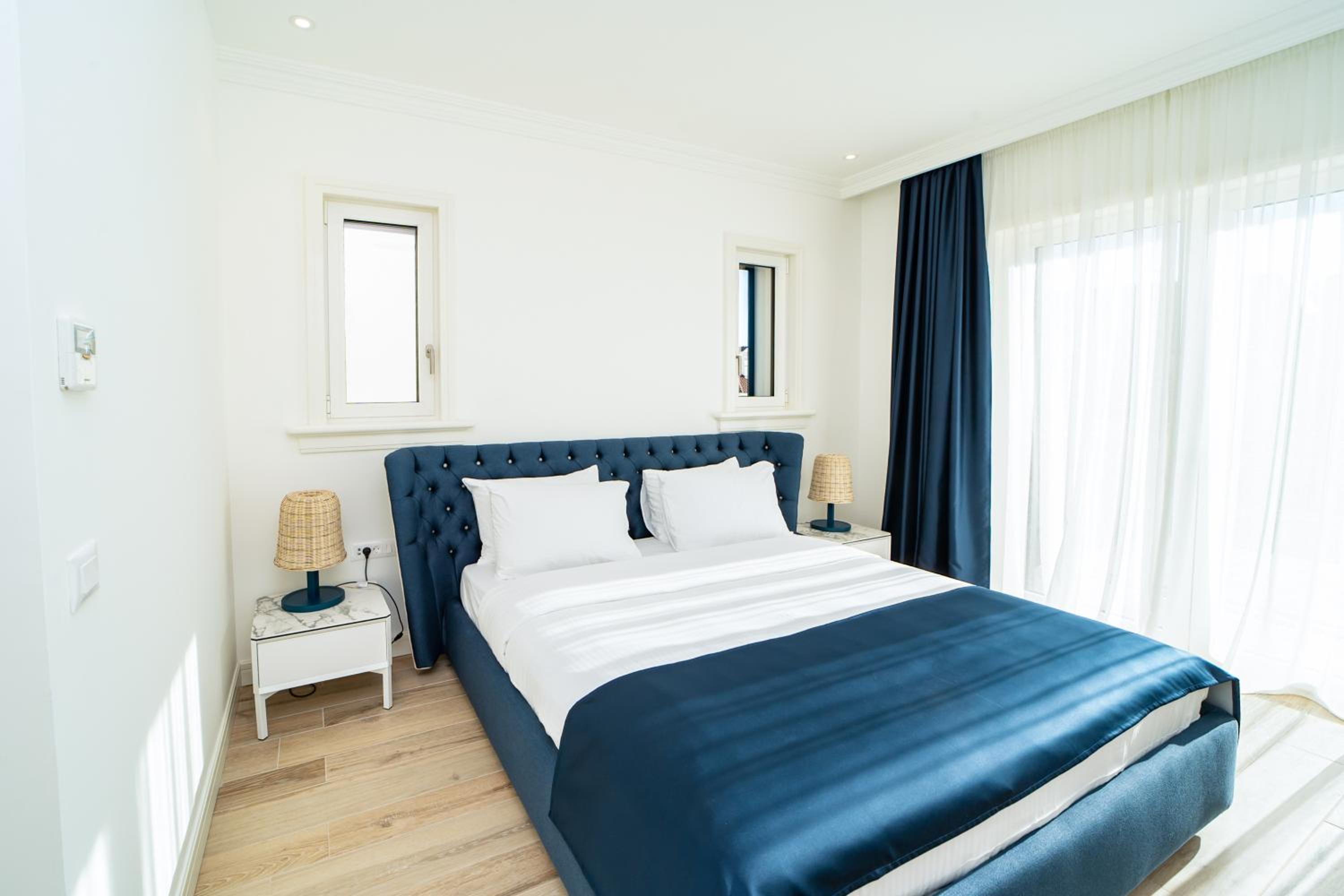 Luxury Two Bedroom Residence Sea View