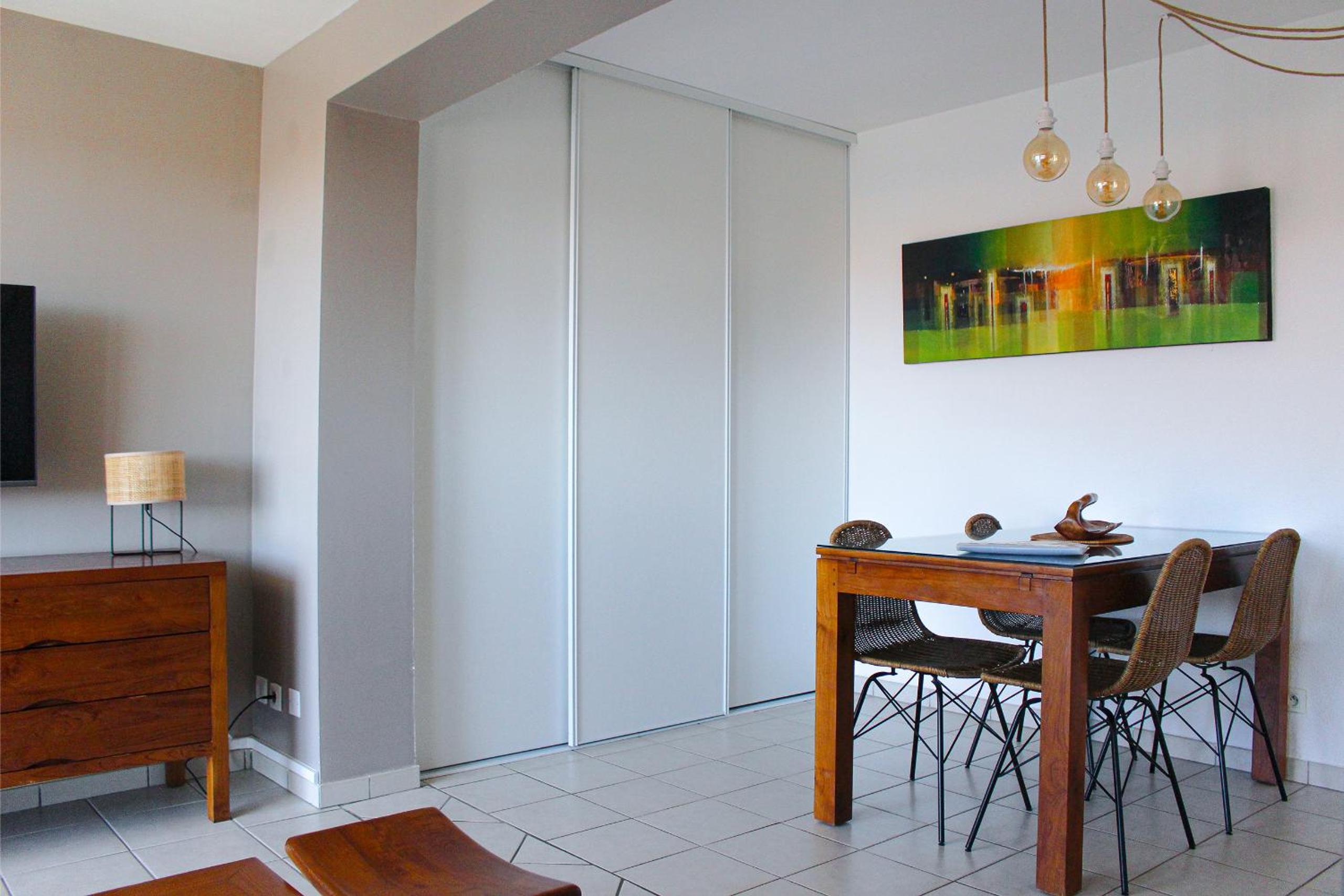 One-Bedroom Apartment (4 Adults) - Photo 19