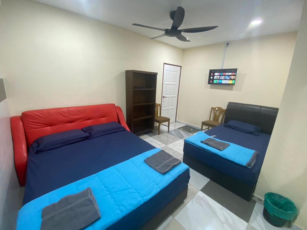 Triple Room With Private Bathroom photo 2