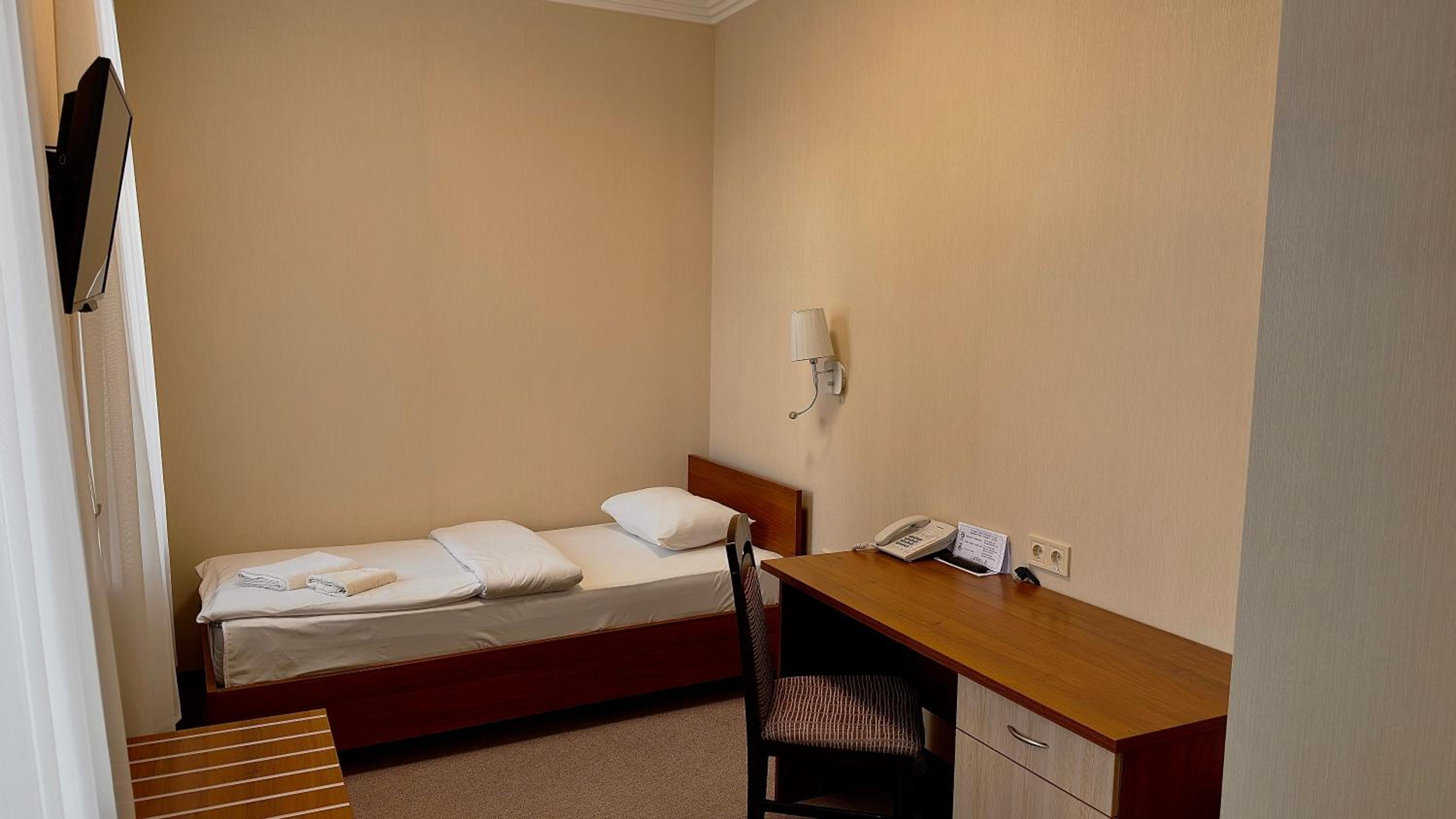 Single Room with Shower