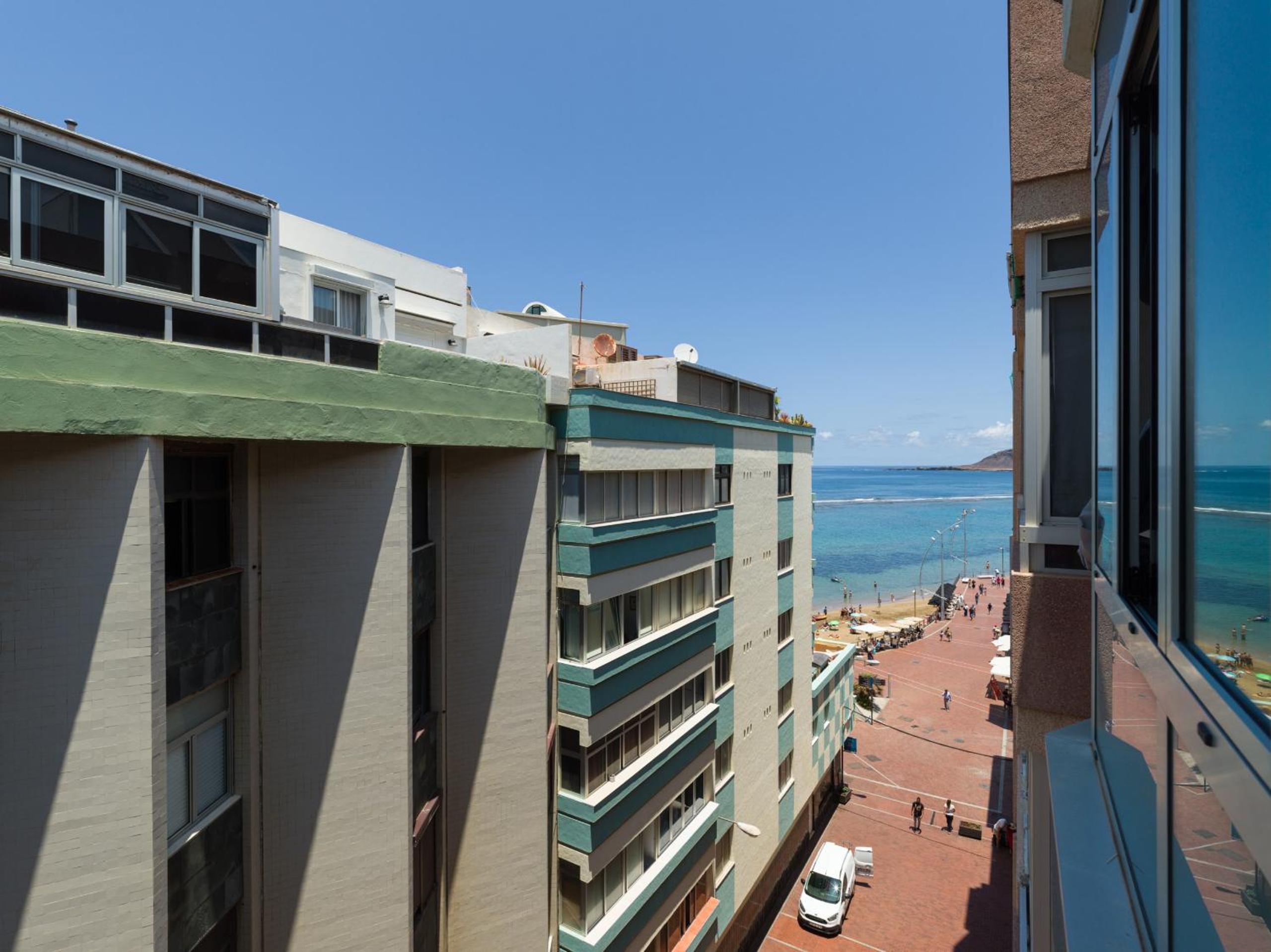 Apartment with Sea View photo 3