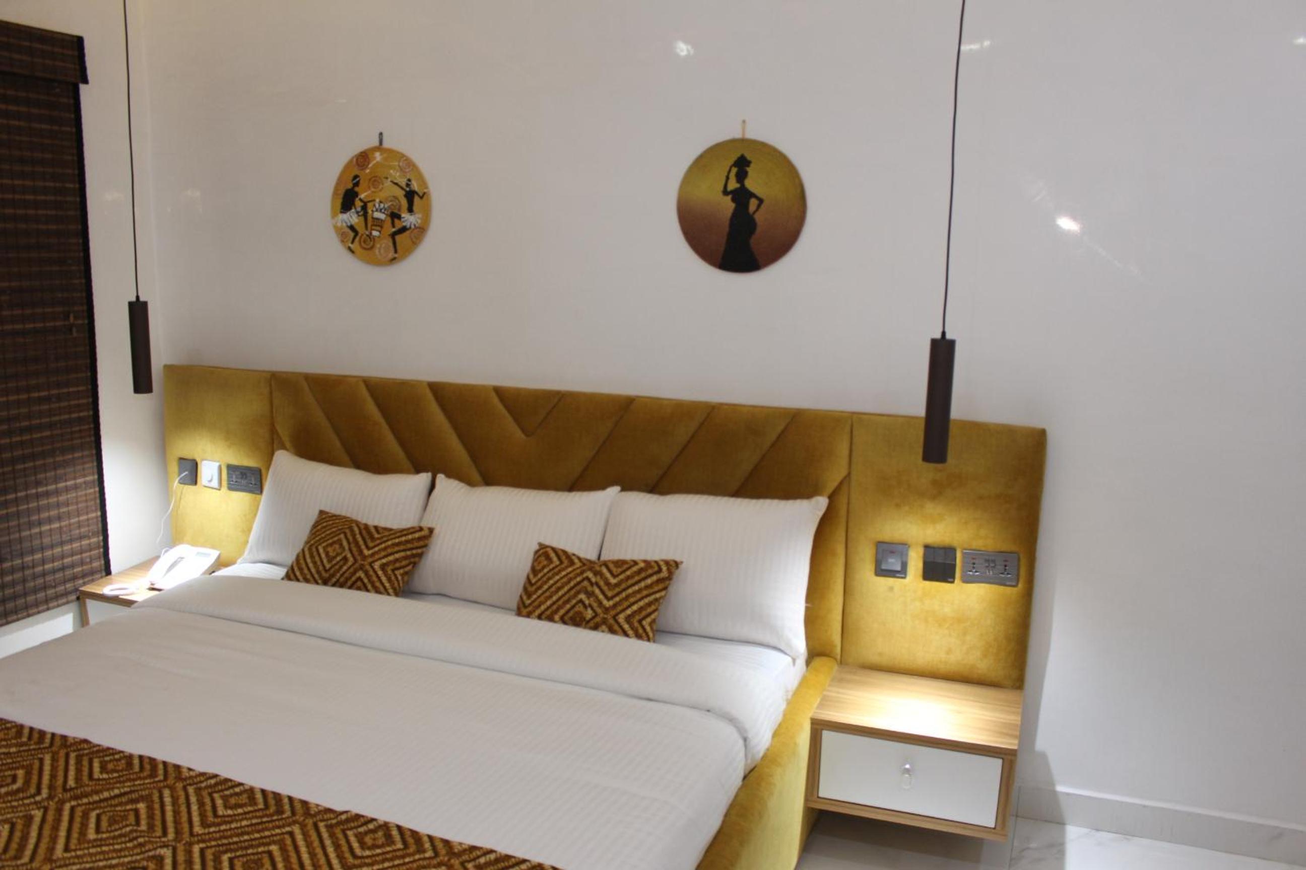 Deluxe Suite photo 2