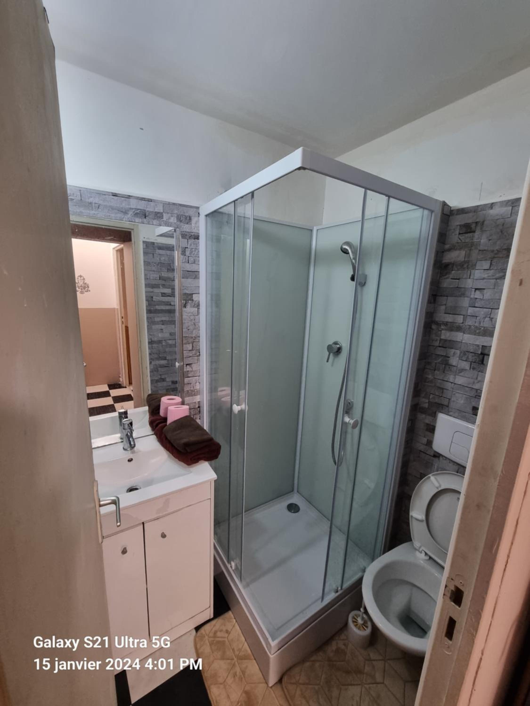 Single Room photo 3
