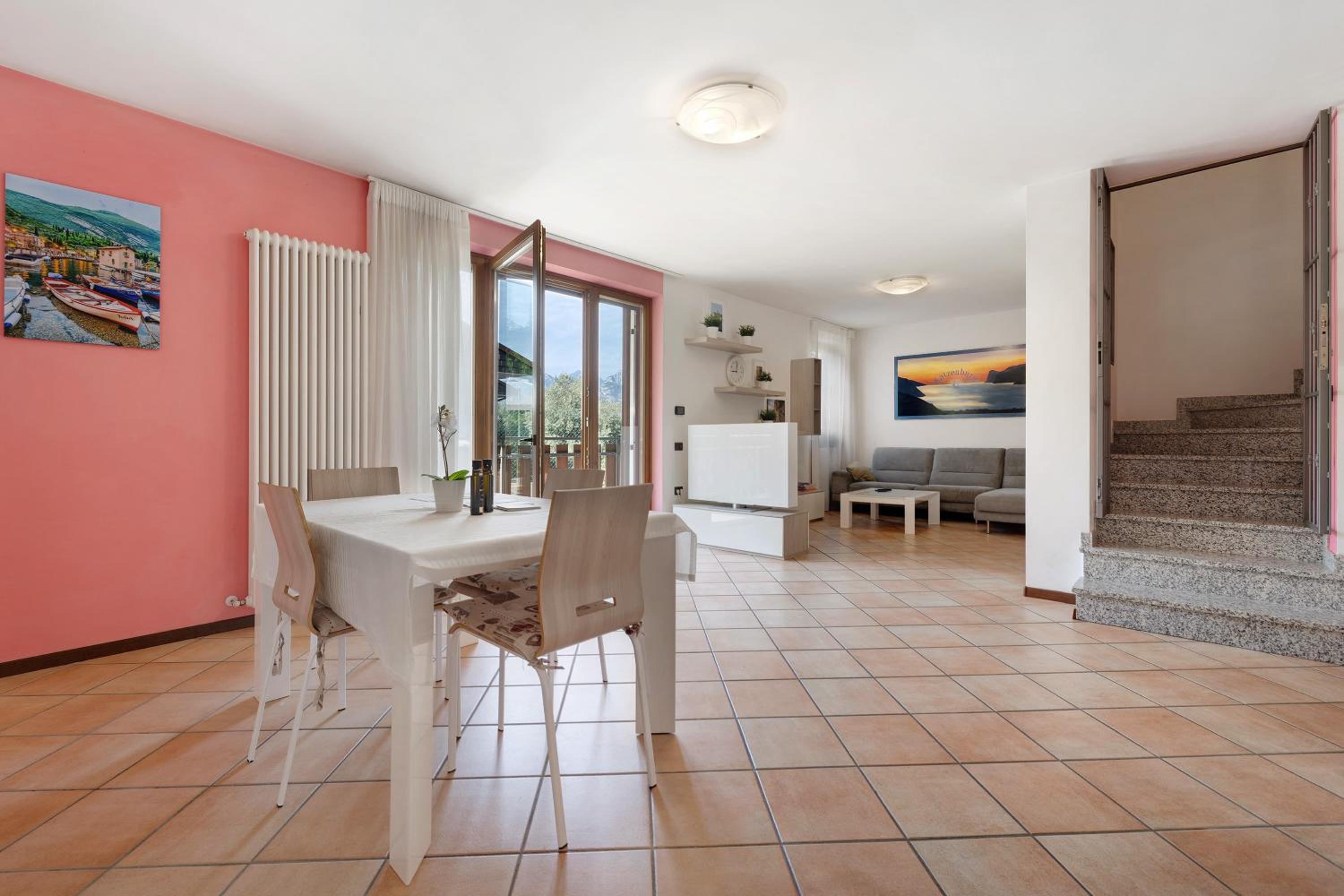 Villa with Garden View