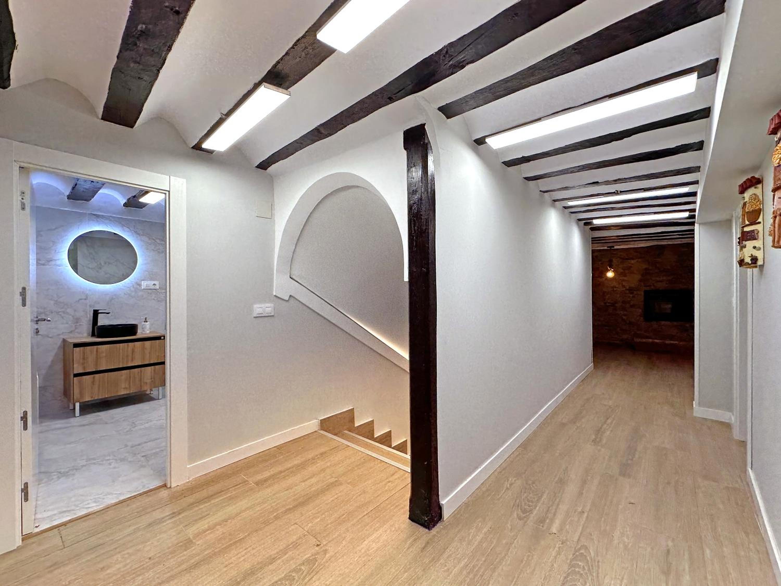 One-Bedroom House photo 3