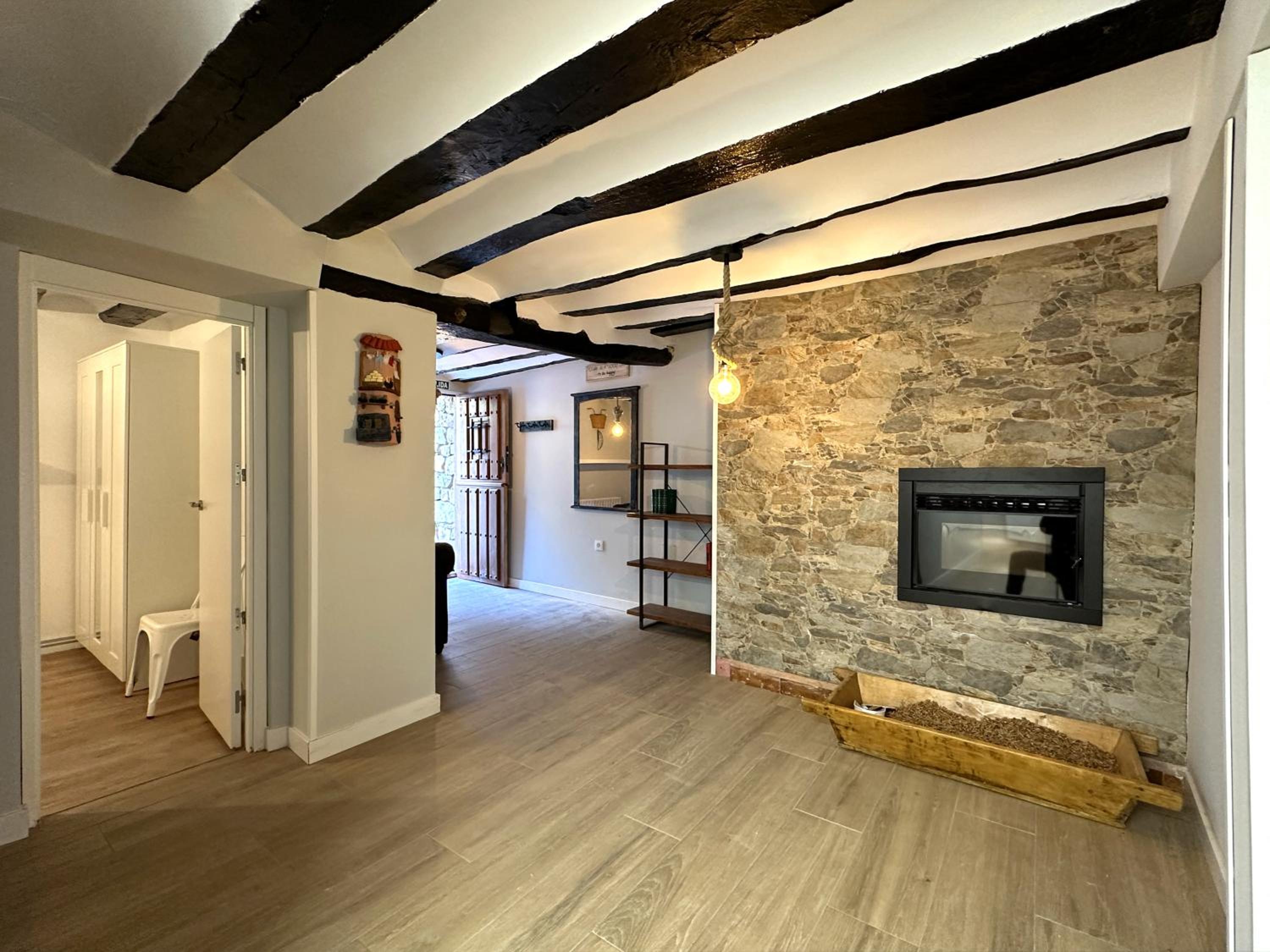 One-Bedroom House photo 2