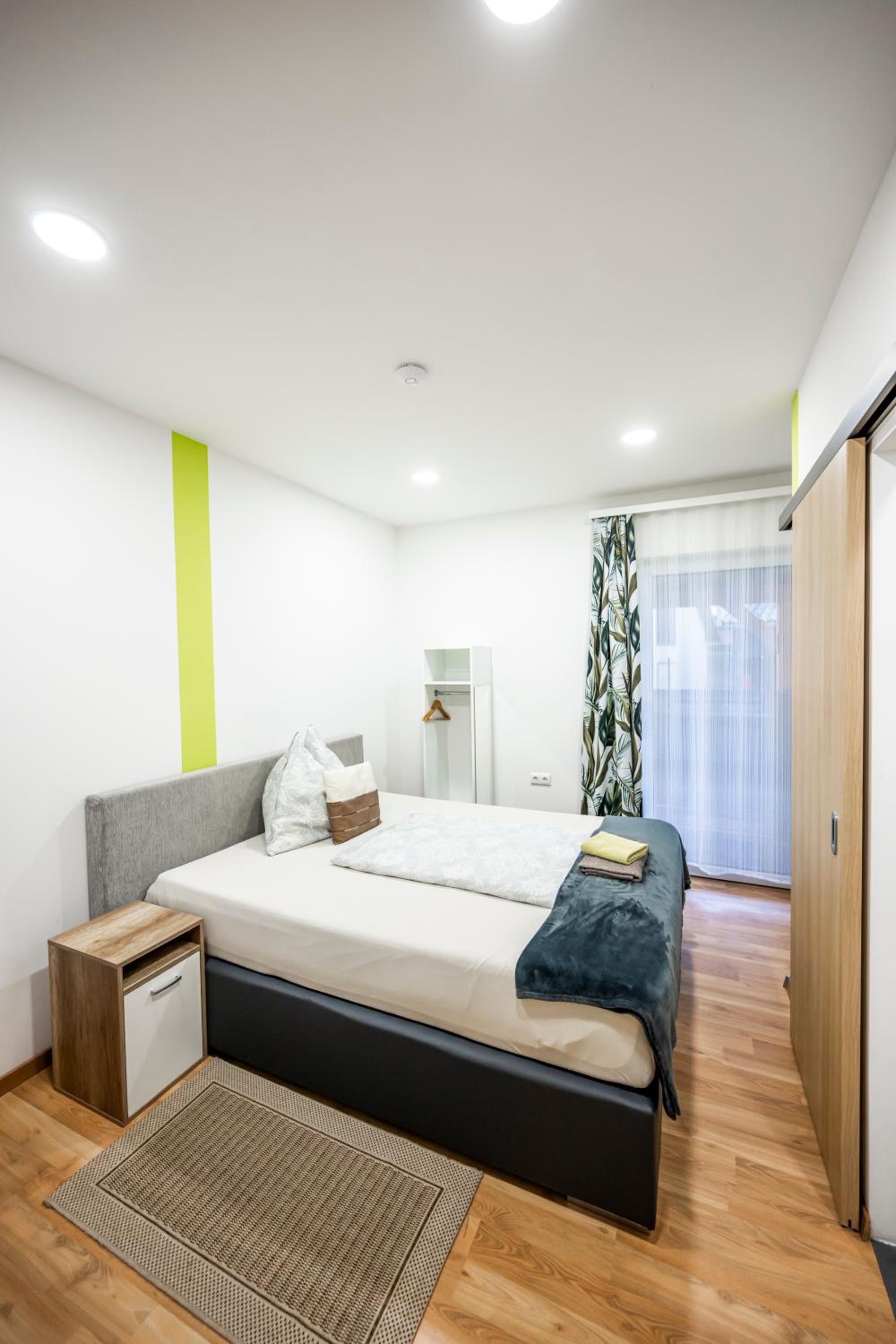Single Room with Private Bathroom photo 3