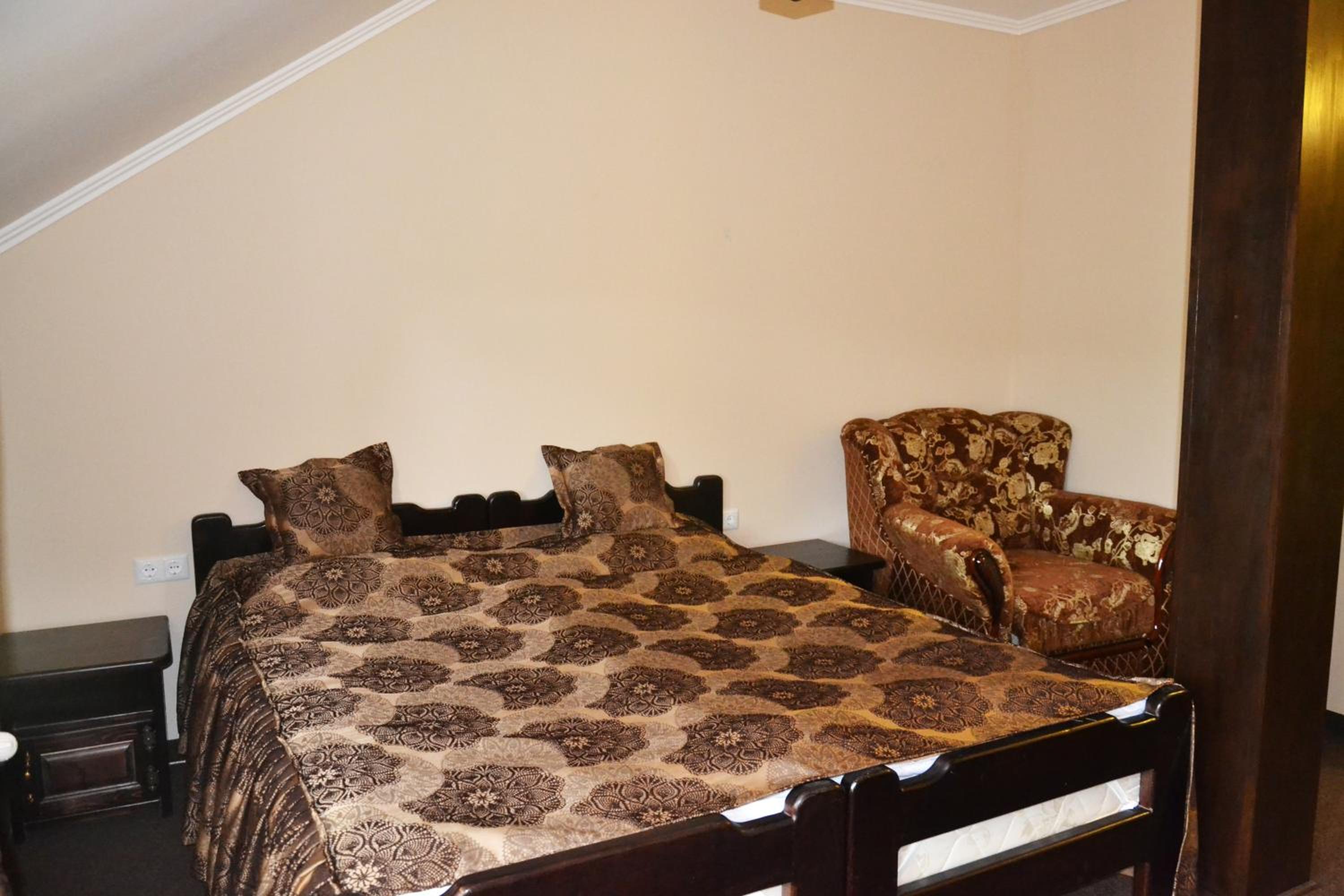Standard Double Room photo 3