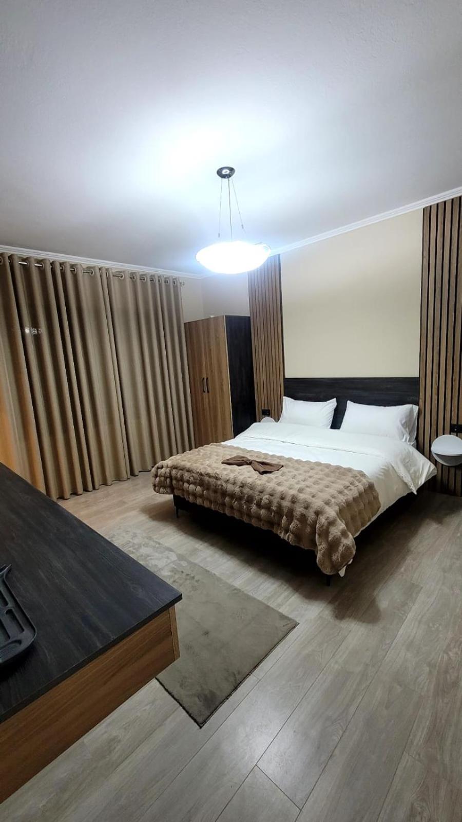 Double Room With Private Bathroom photo 2