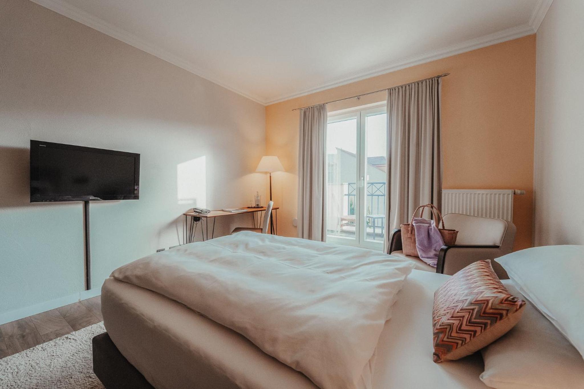 Superior Single Room with Balcony