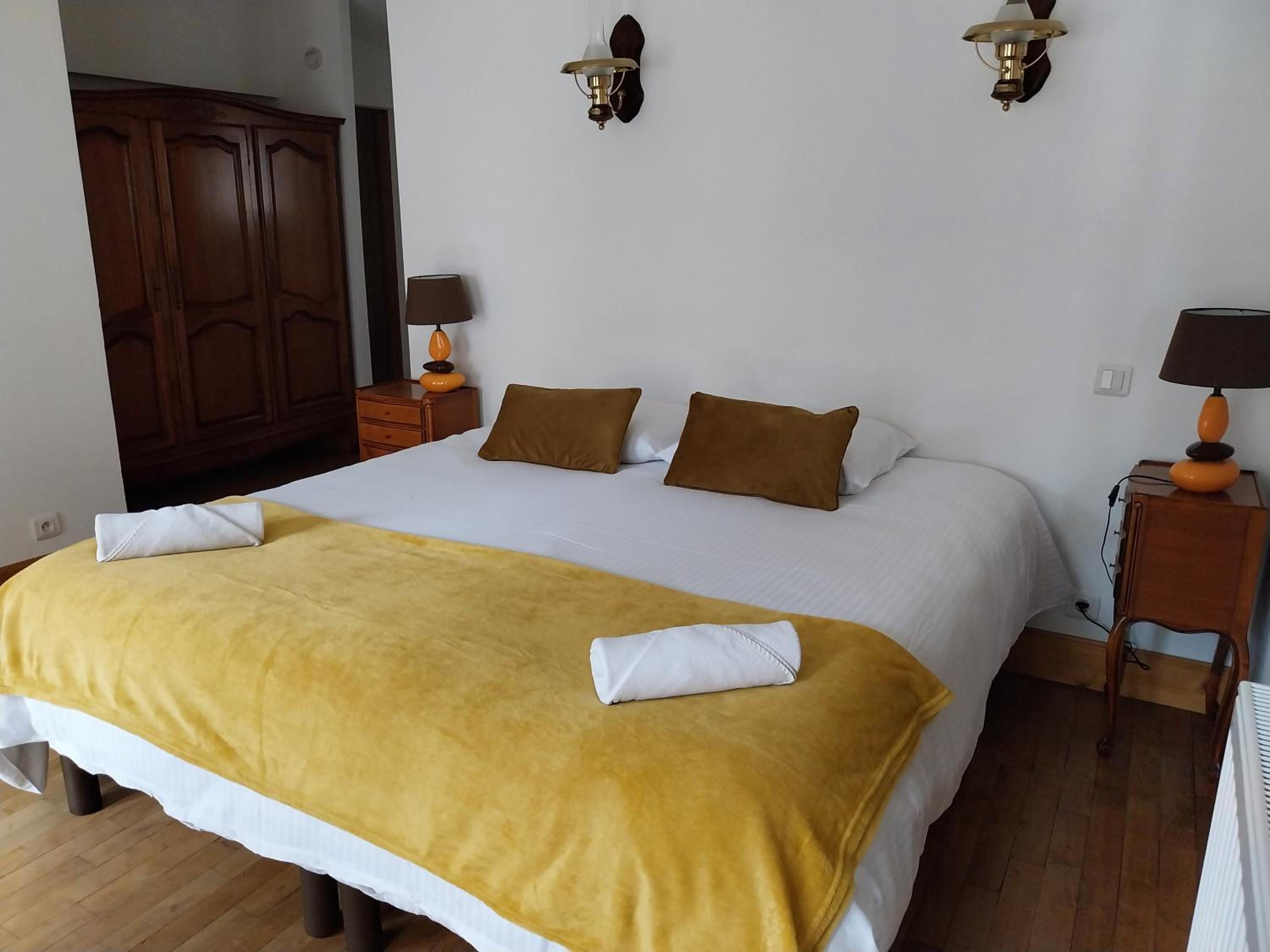 Standard Twin Room with Garden View photo 1