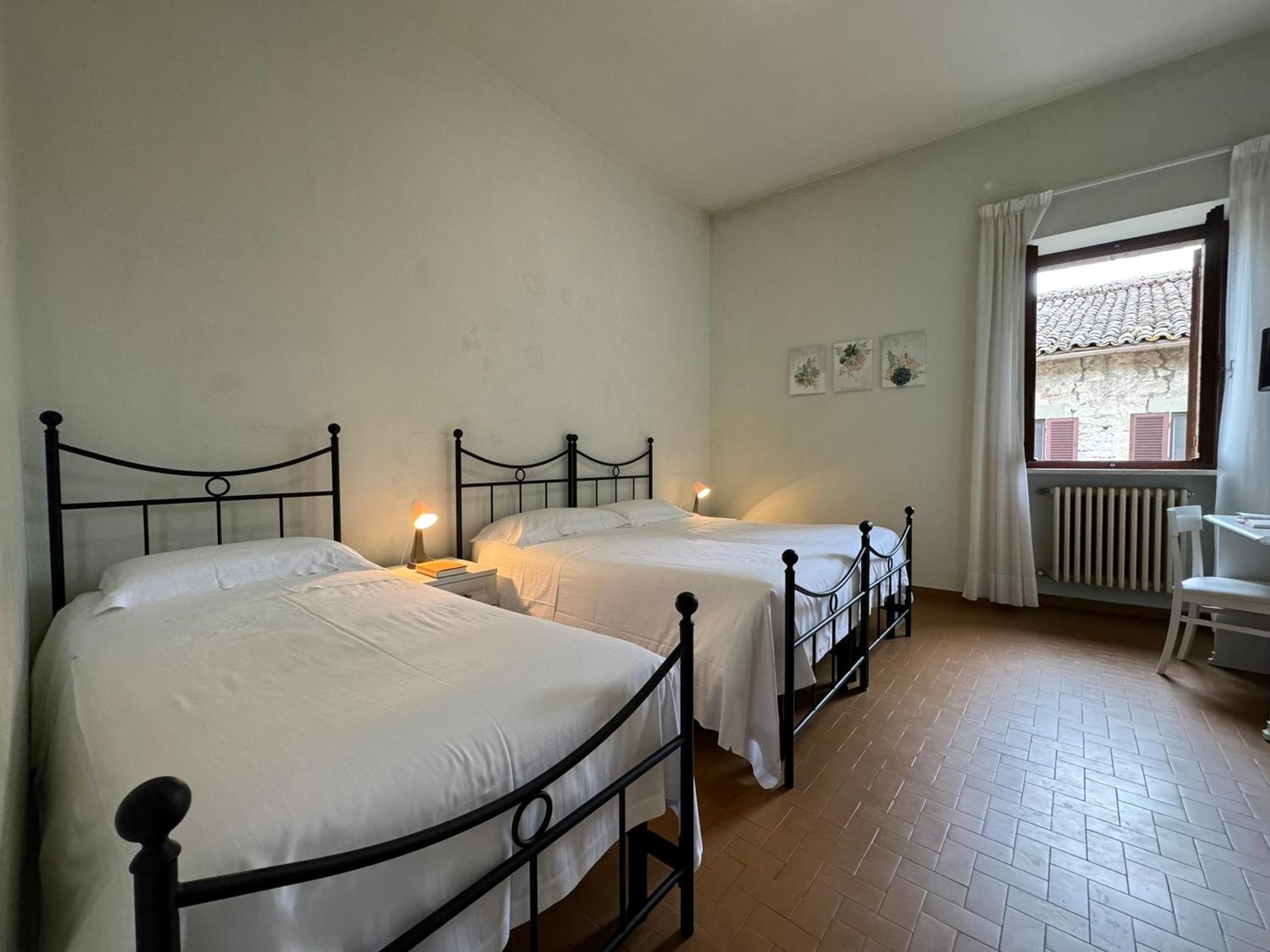 Standard Triple Room - Photo 1