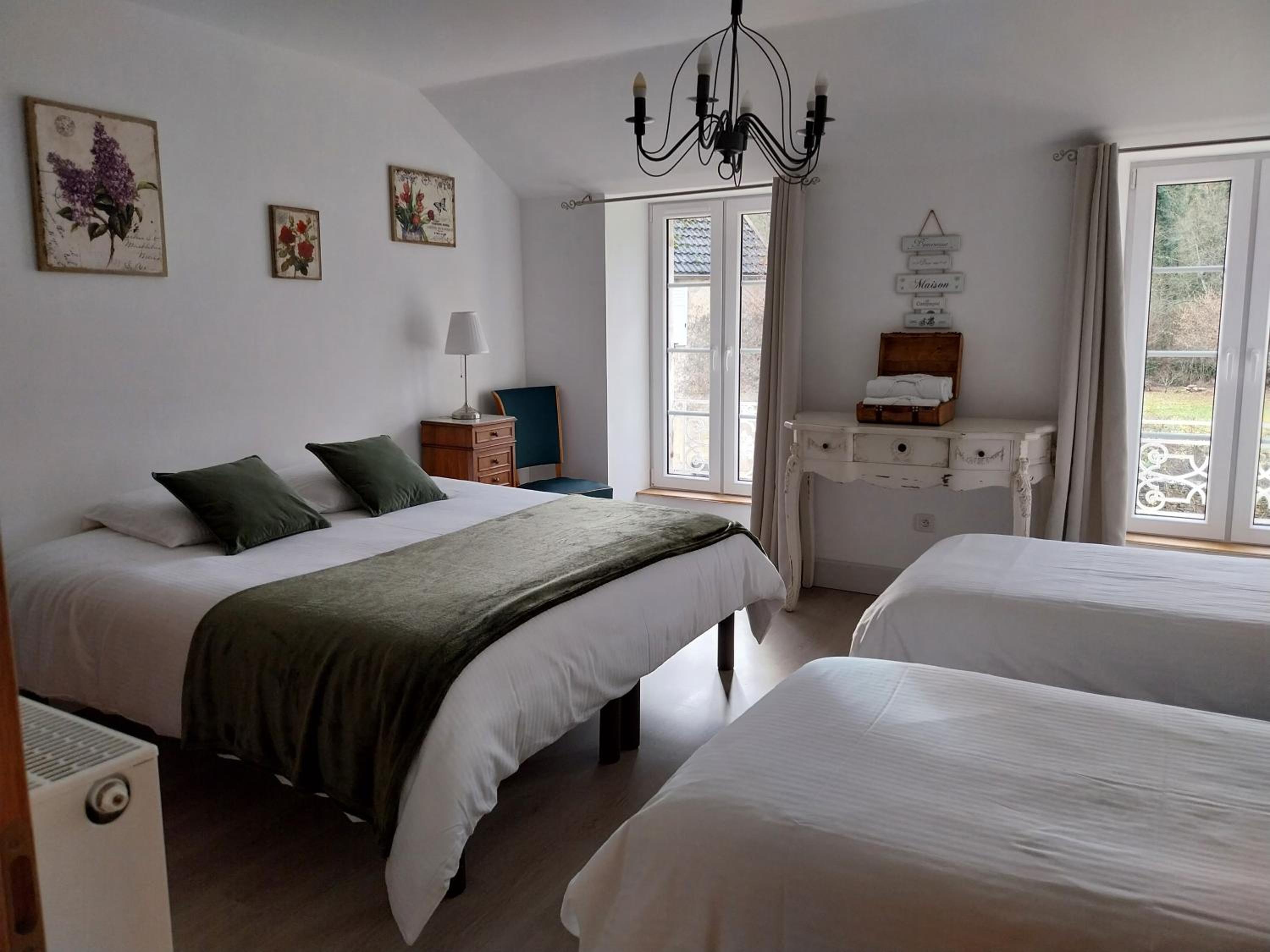 Superior Triple Room photo 1