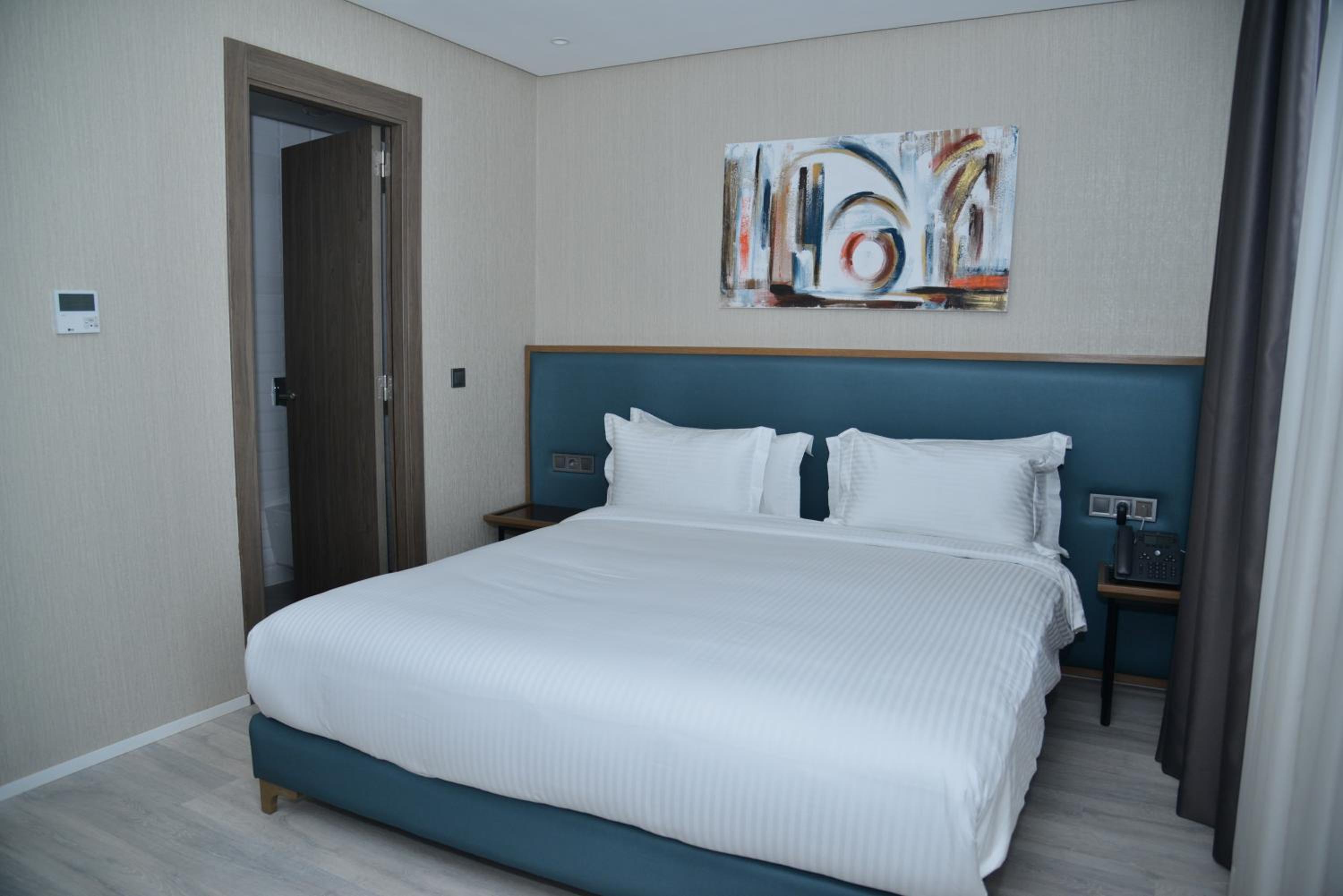 Standard Double Room - Photo 4