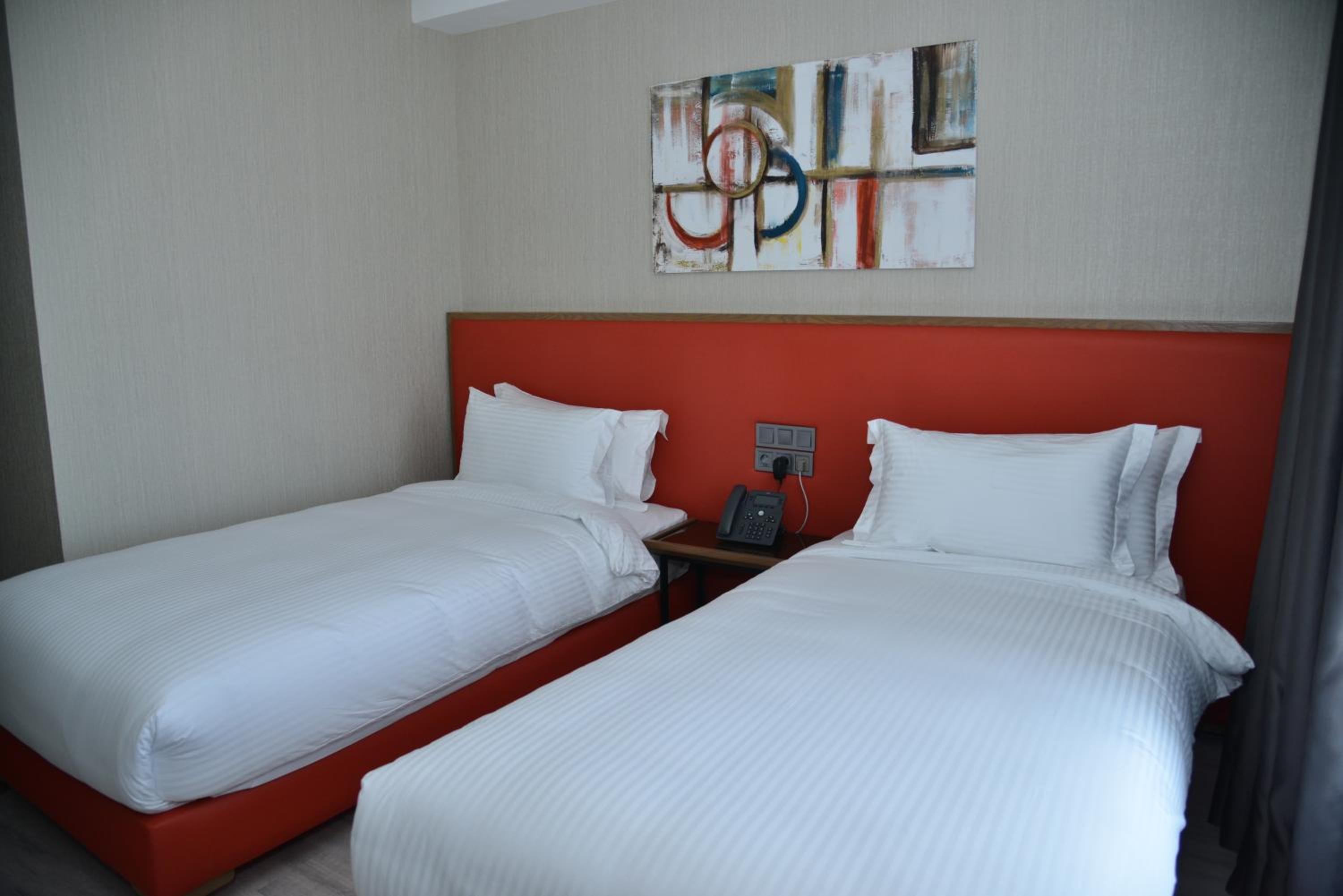 Standard Double Room - Photo 1