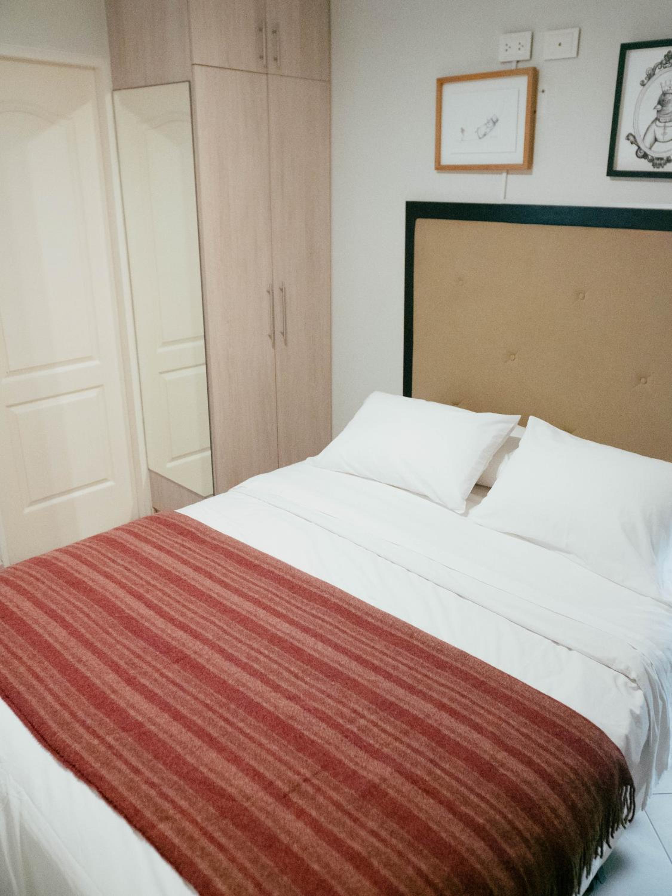 Queen Room photo 3