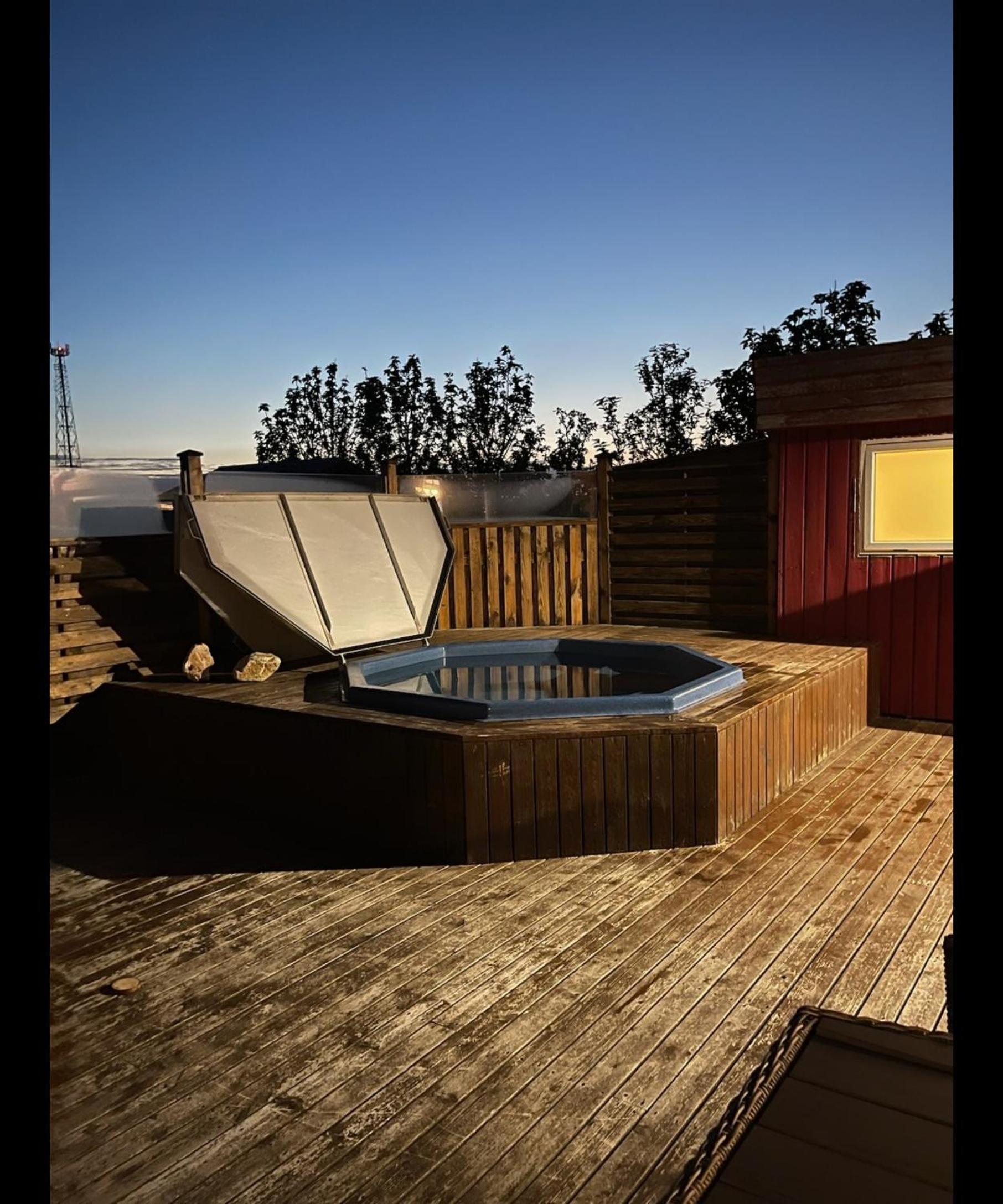 Double Room with Spa Bath photo 1
