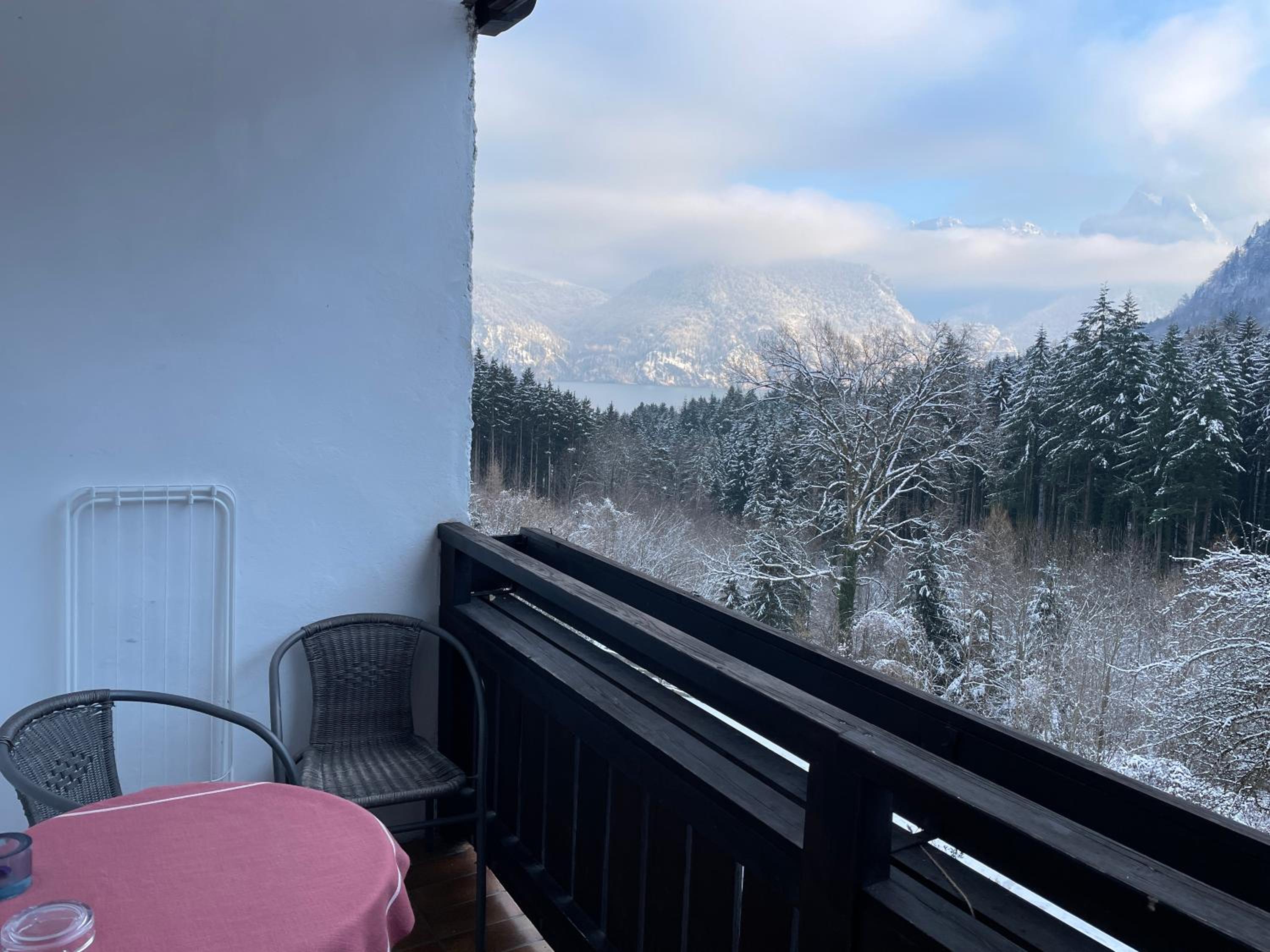 Family Room with Balcony photo 2