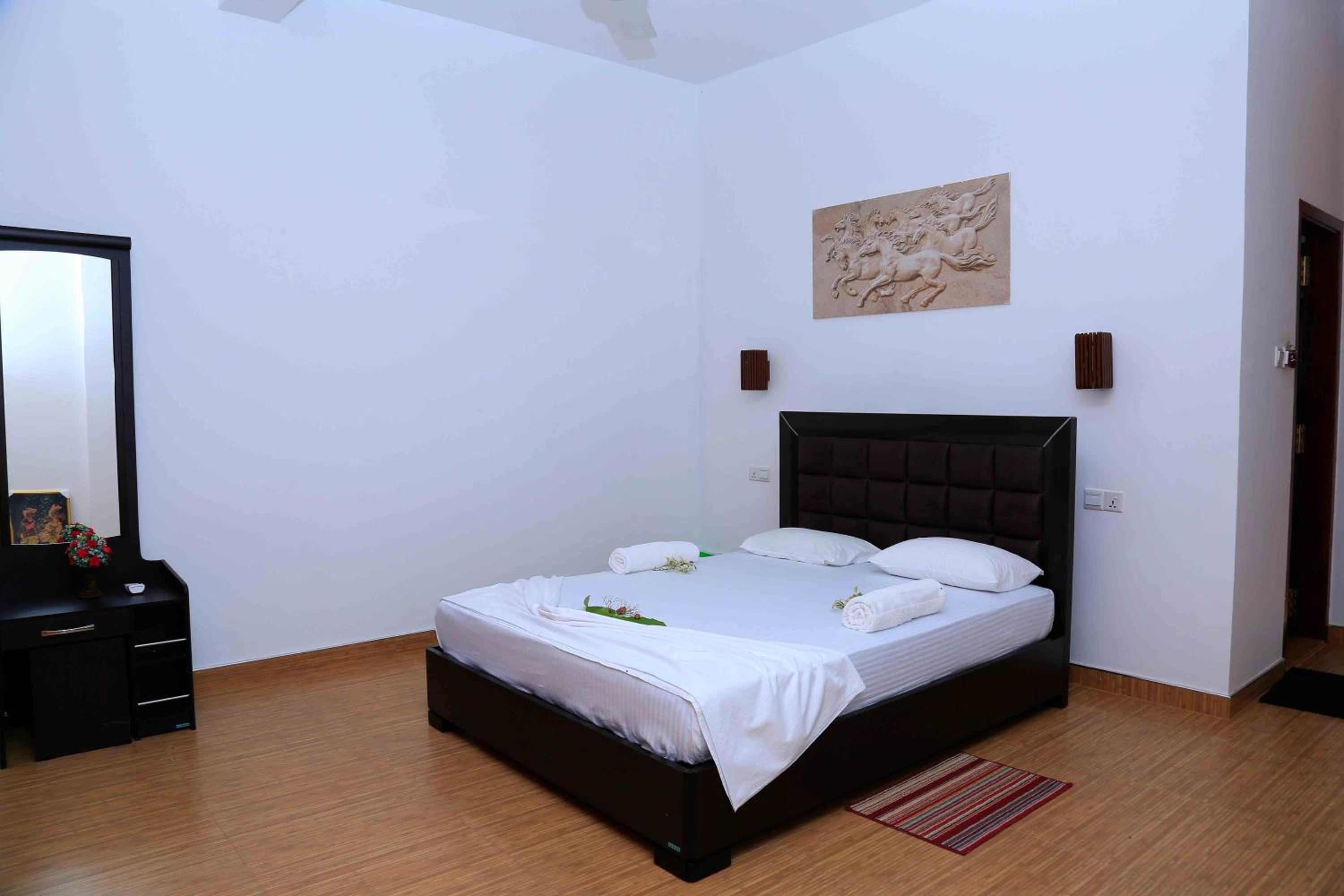 Deluxe Family Room - Photo 20