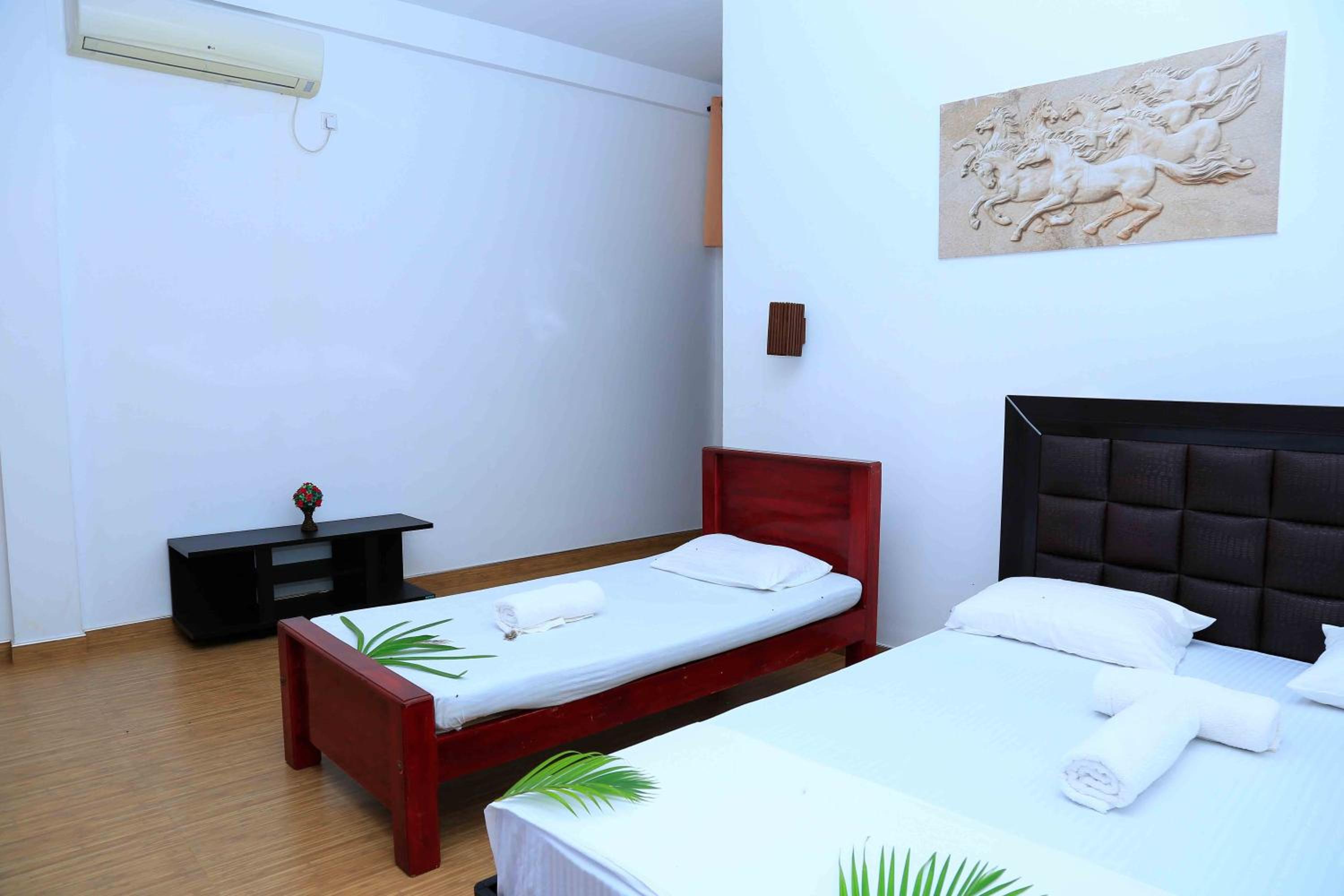 Deluxe Family Room - Photo 23