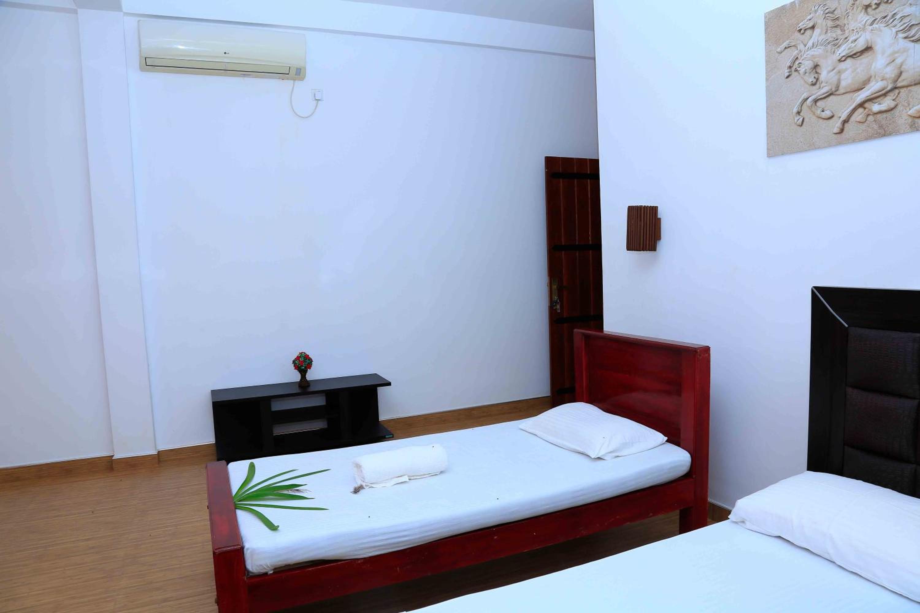 Deluxe Family Room - Photo 3