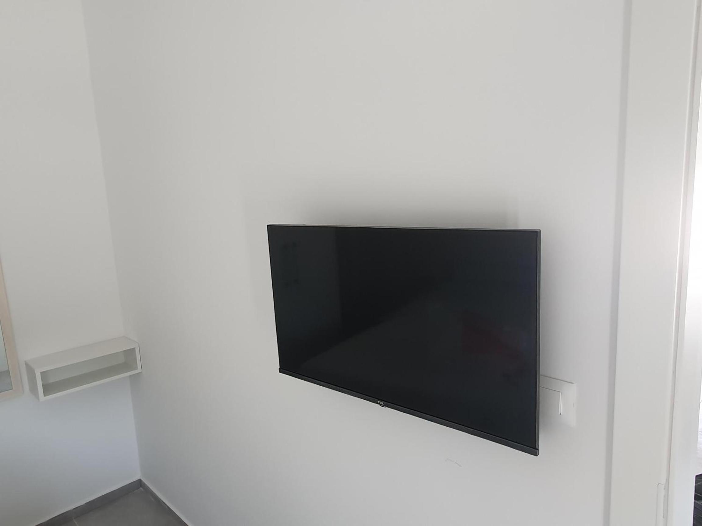 One-Bedroom Apartment with Sea View - Second Floor  photo 1
