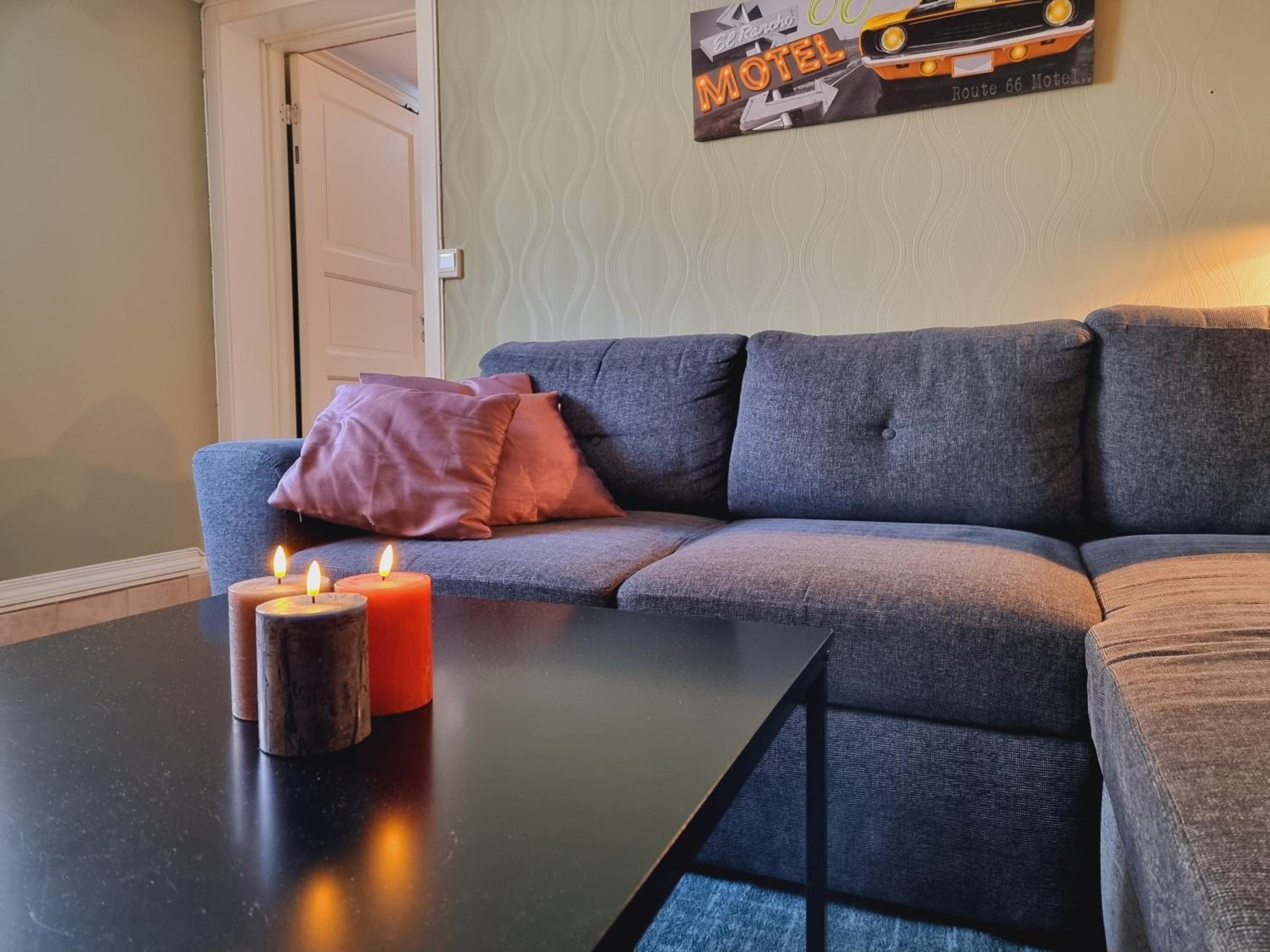 One-Bedroom Apartment photo 1