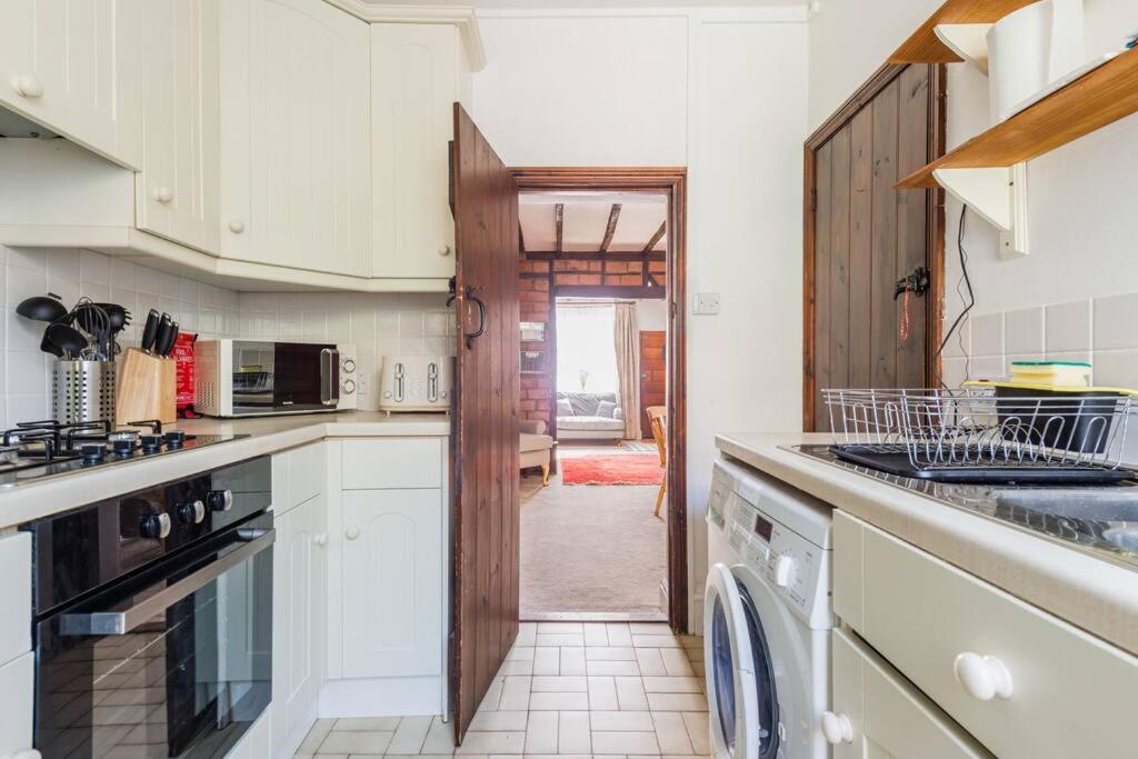 Two-Bedroom House photo 2