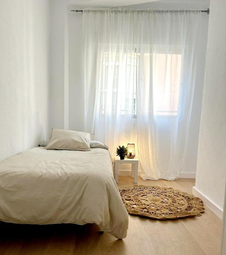 Three-Bedroom Apartment photo 3