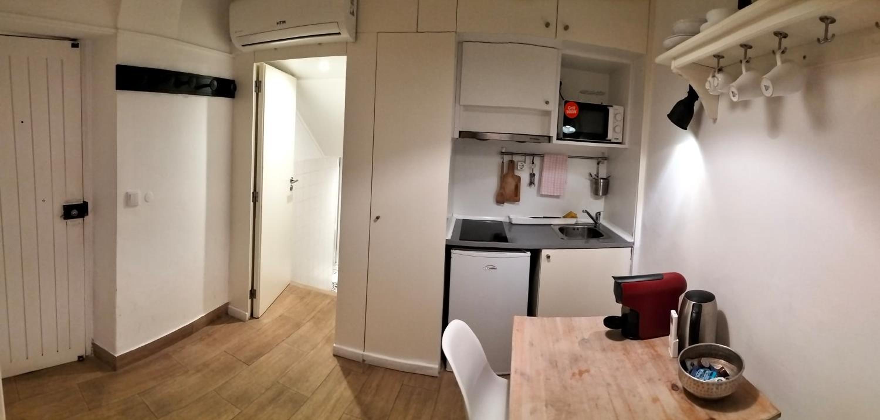 Double Room with Kitchenette photo 2