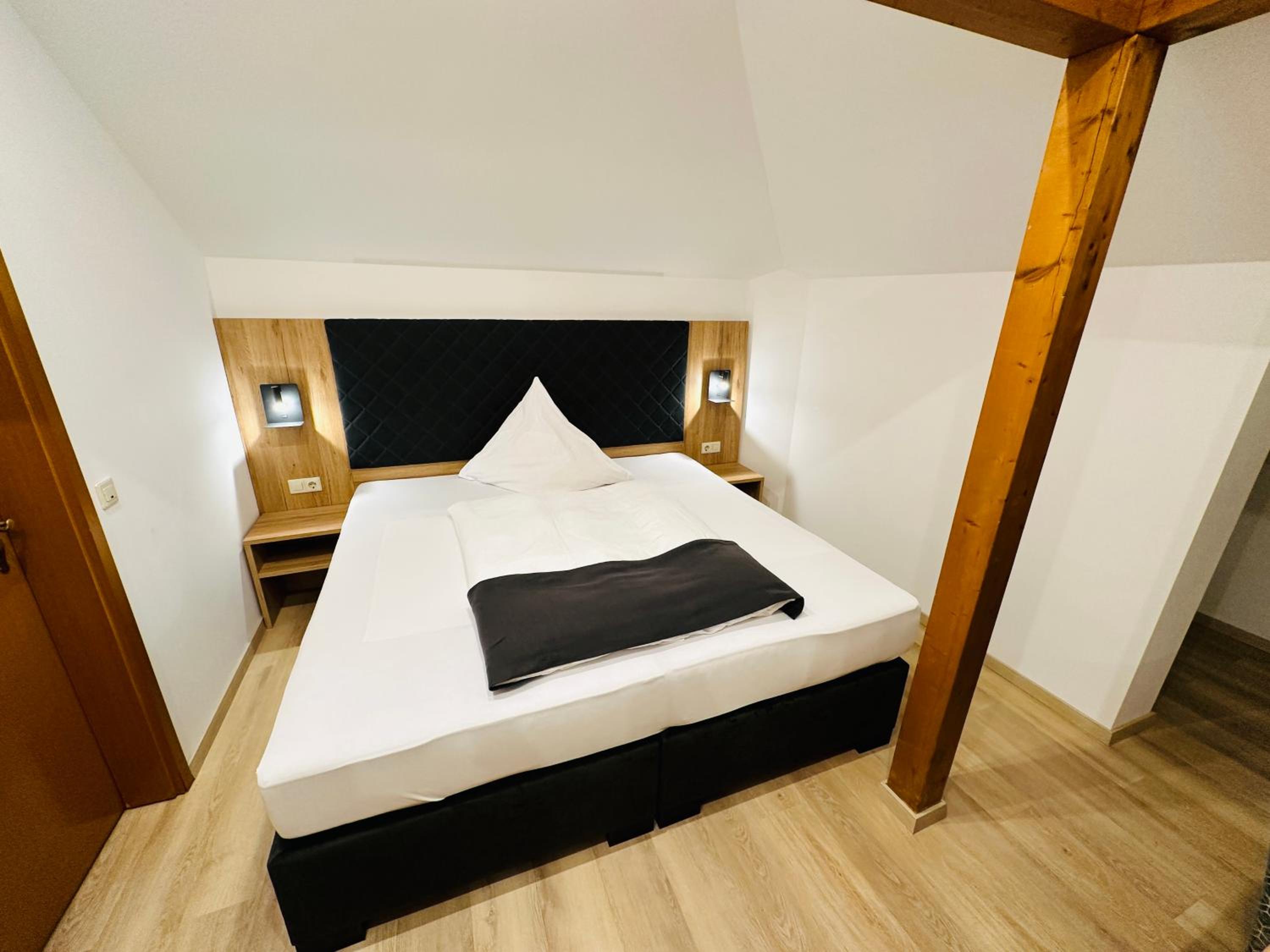 Large Single Room