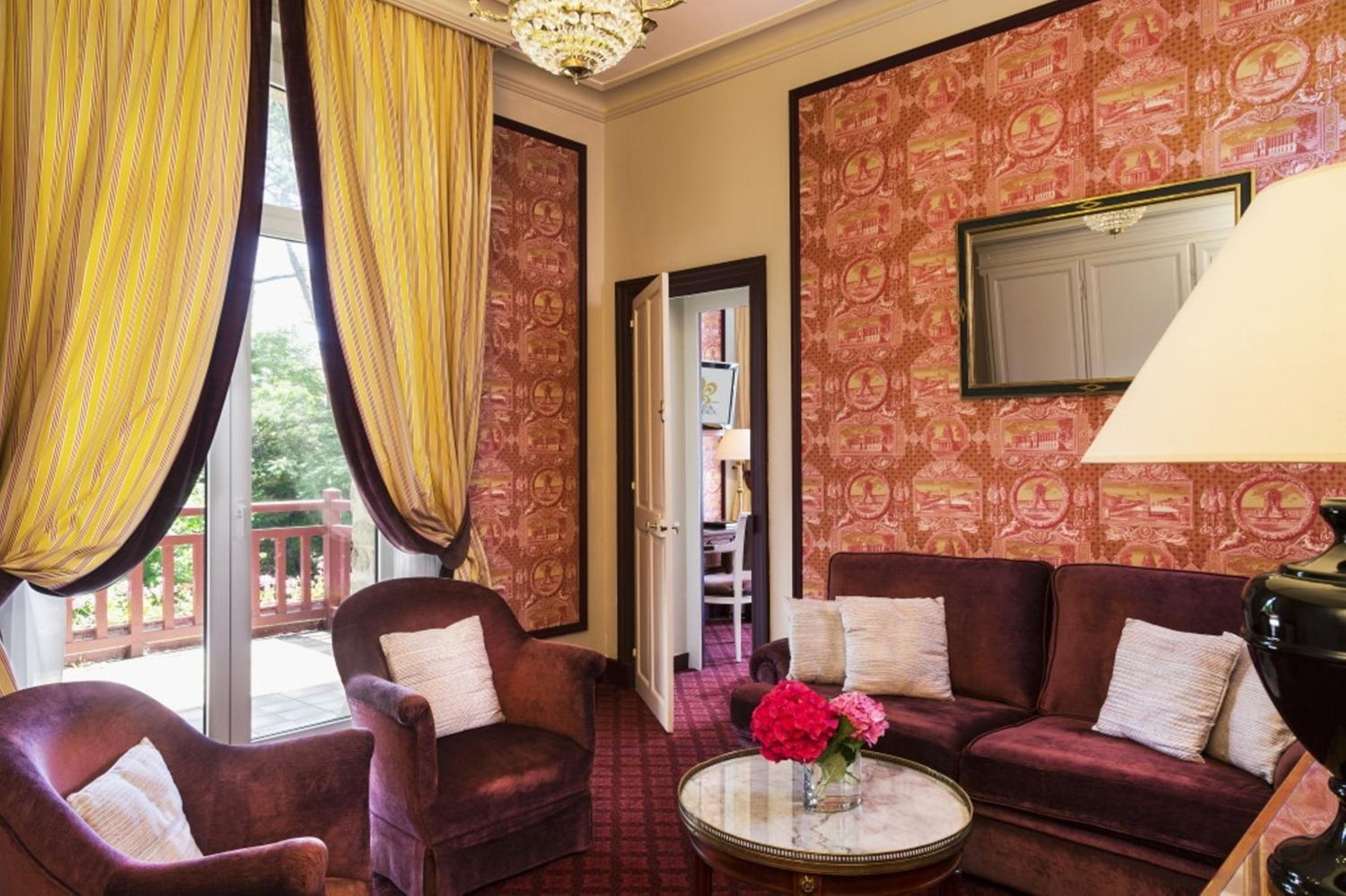 Deluxe Suite with Sea View and Terrace photo 3