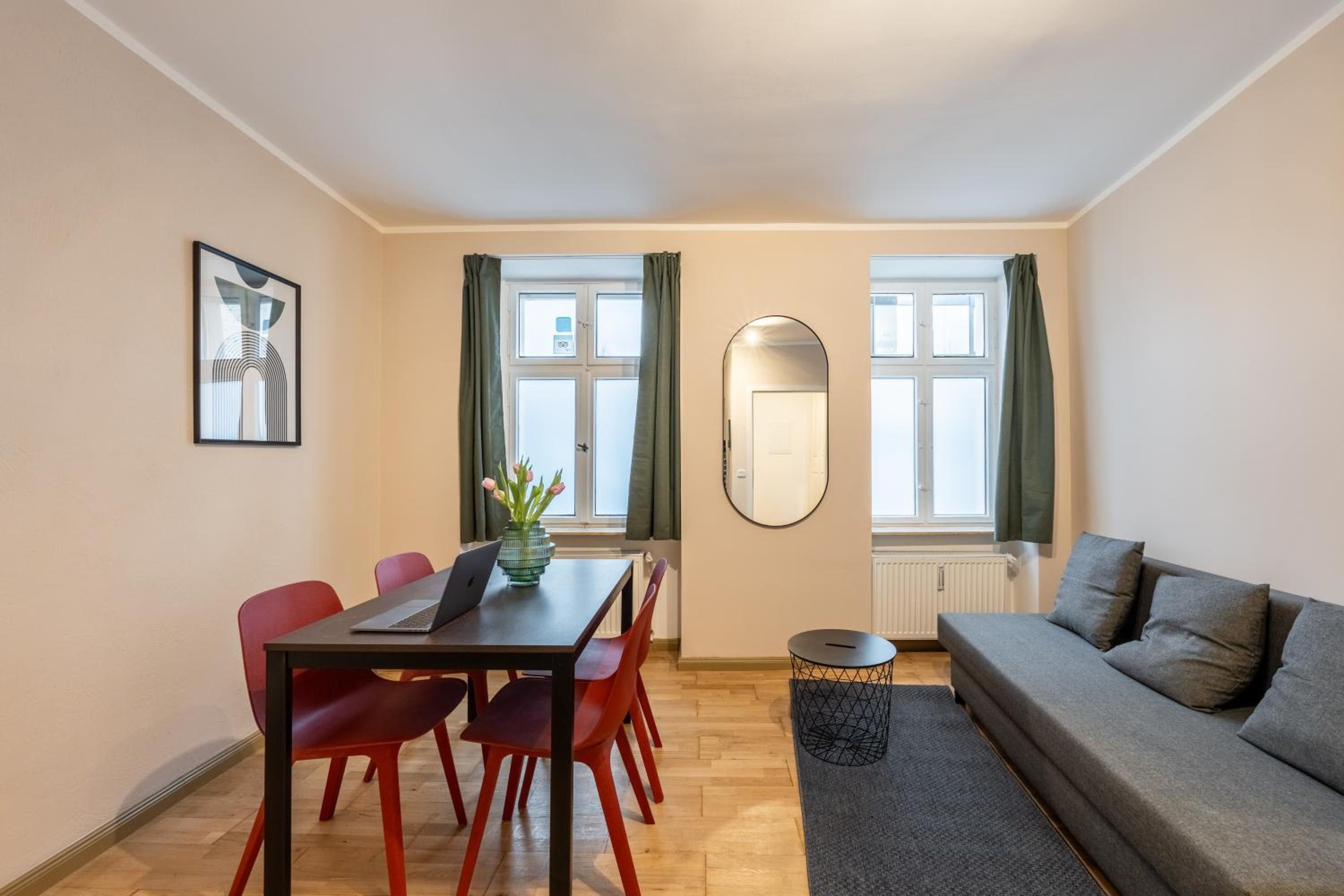 Apartment - Ground Floor photo 2