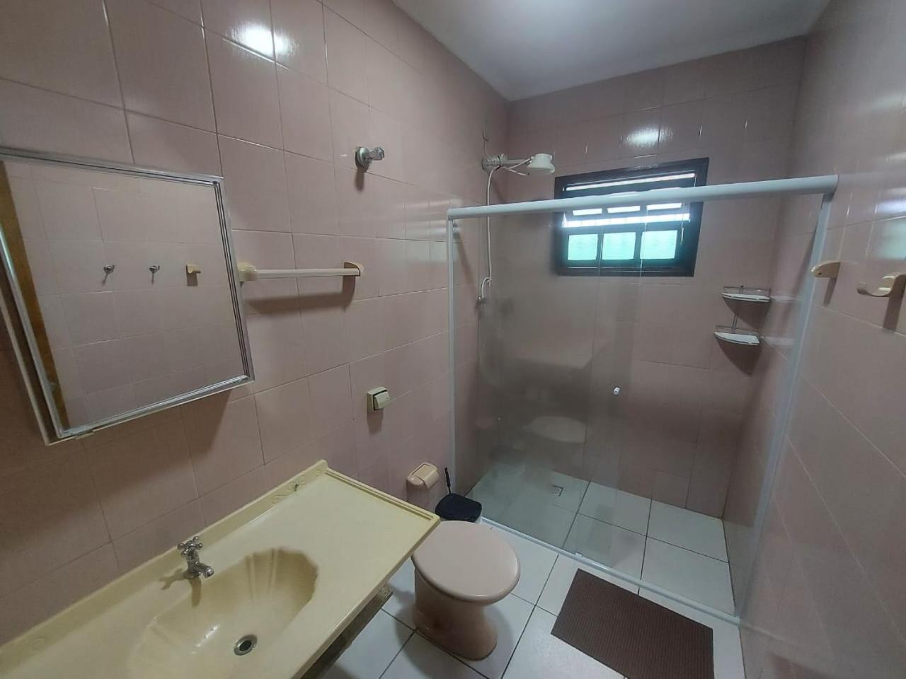 Three-Bedroom House photo 3