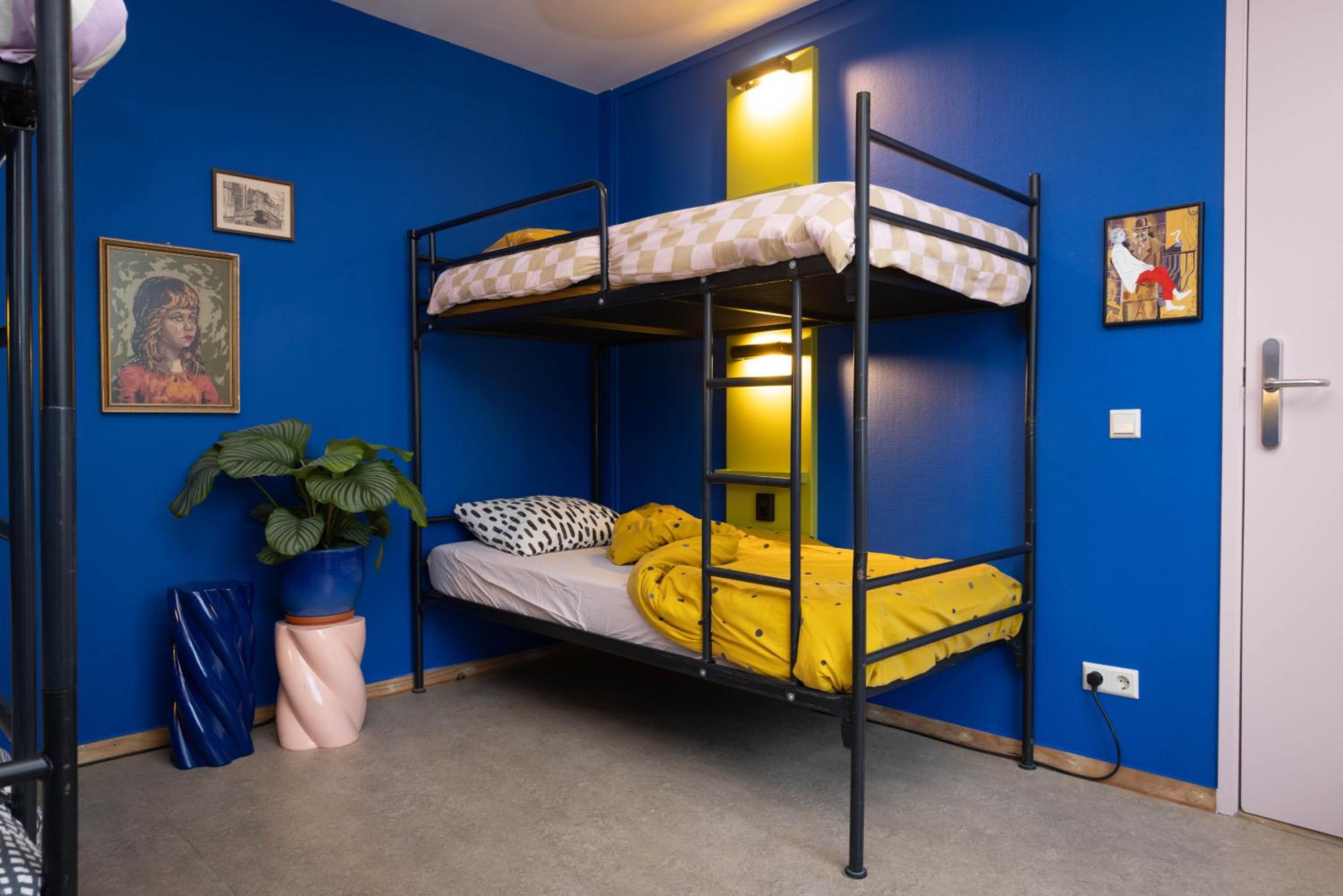 Bed in 4-Bed Dormitory Room photo 3