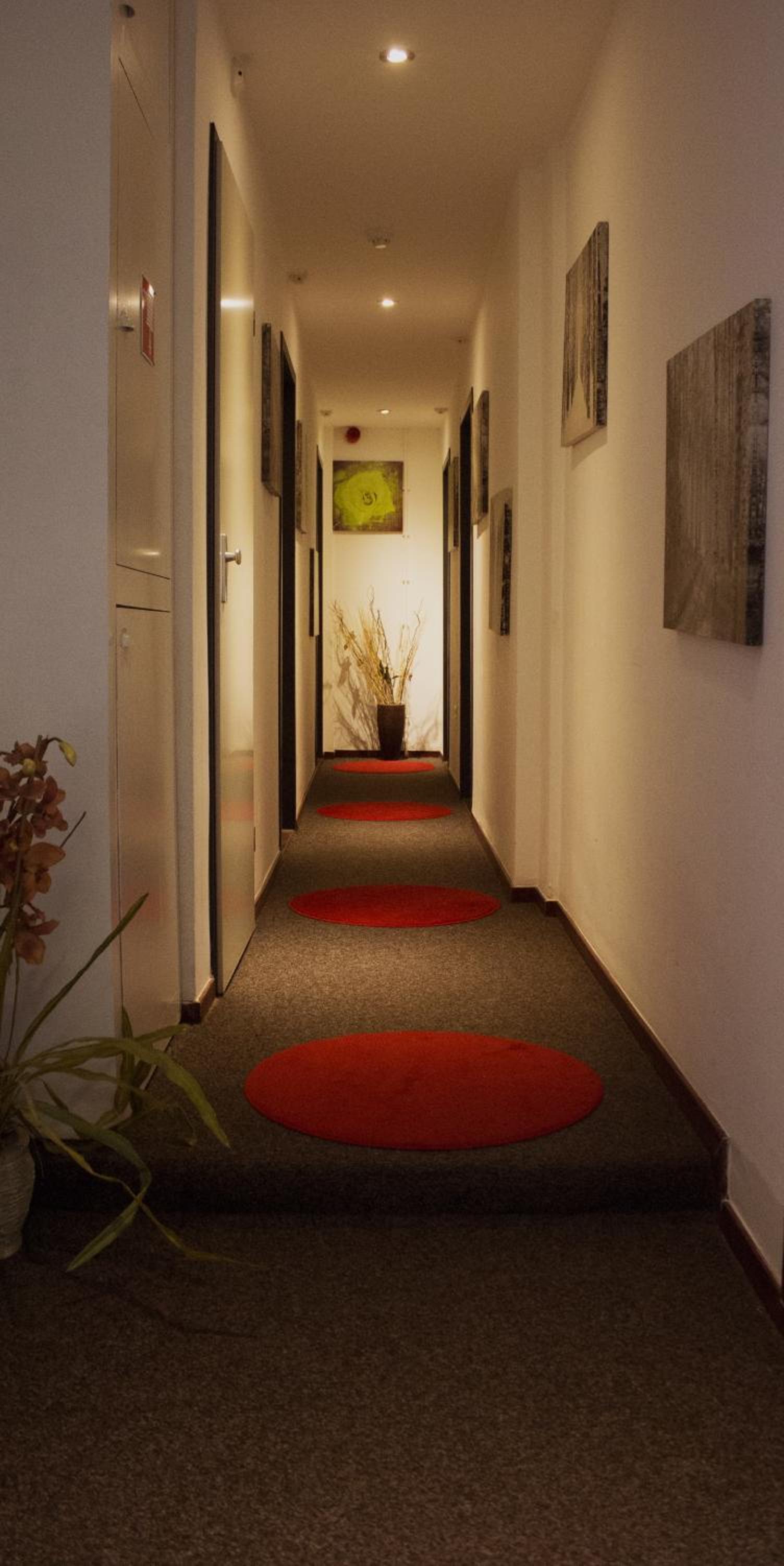 Double Room - Photo 7