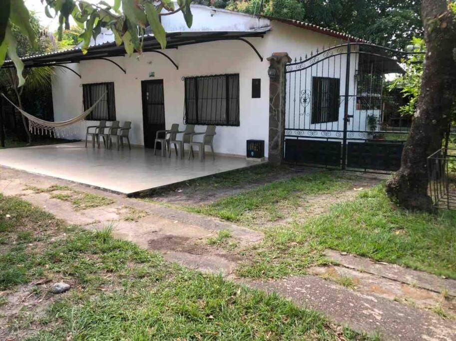 Four-Bedroom House photo 3