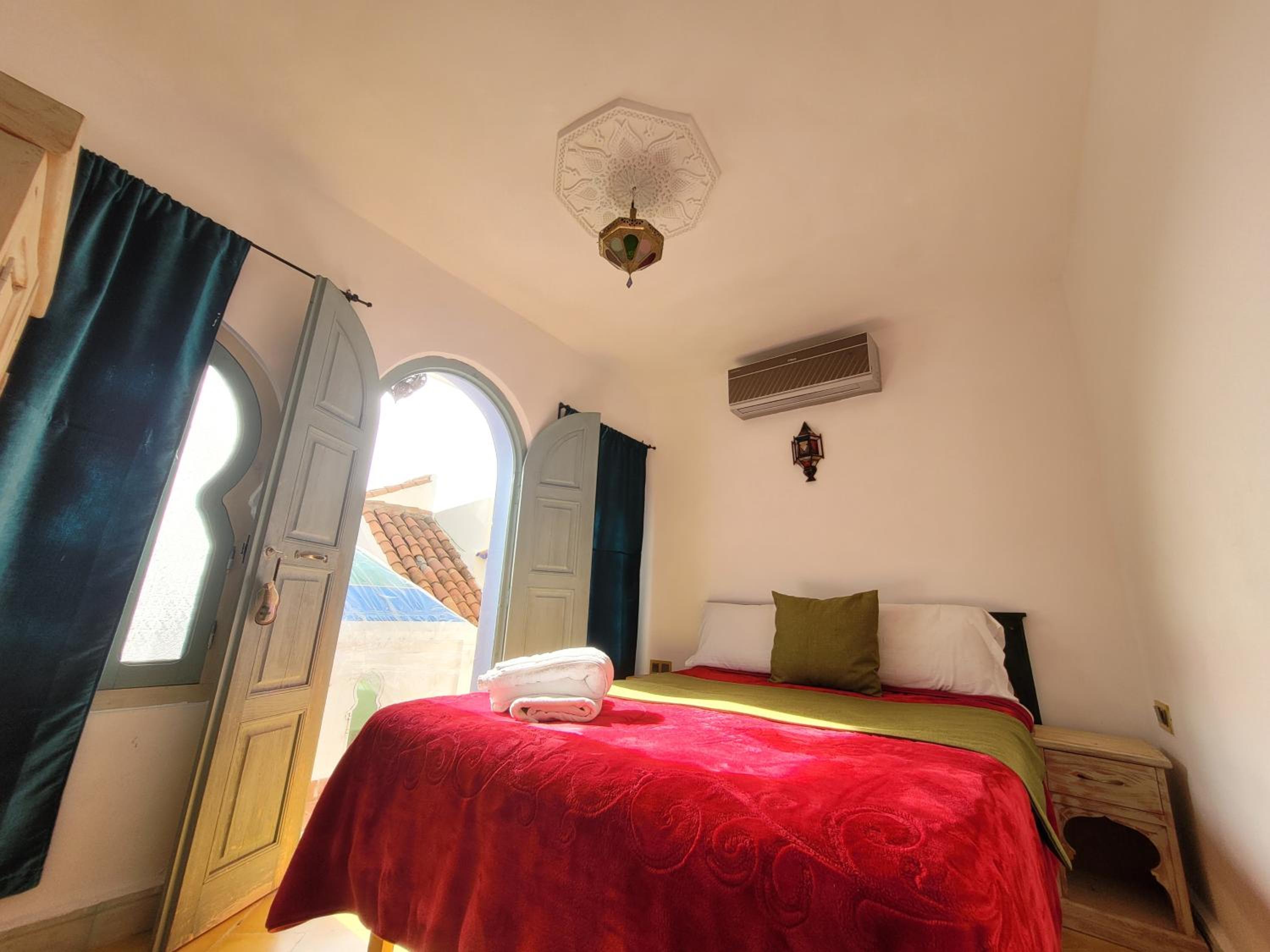 Double Room with Private Bathroom photo 1