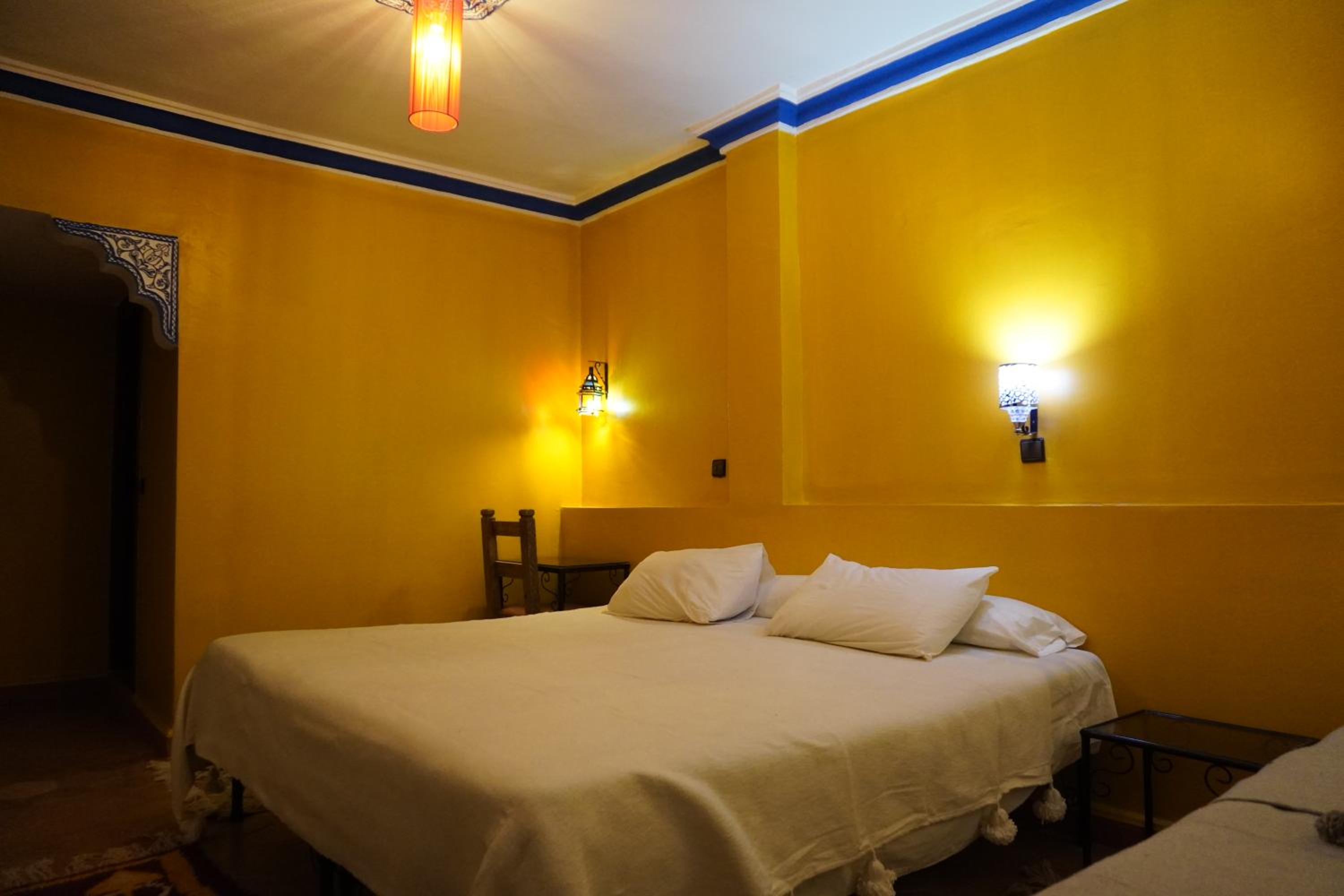 Standard Triple Room - Photo 34