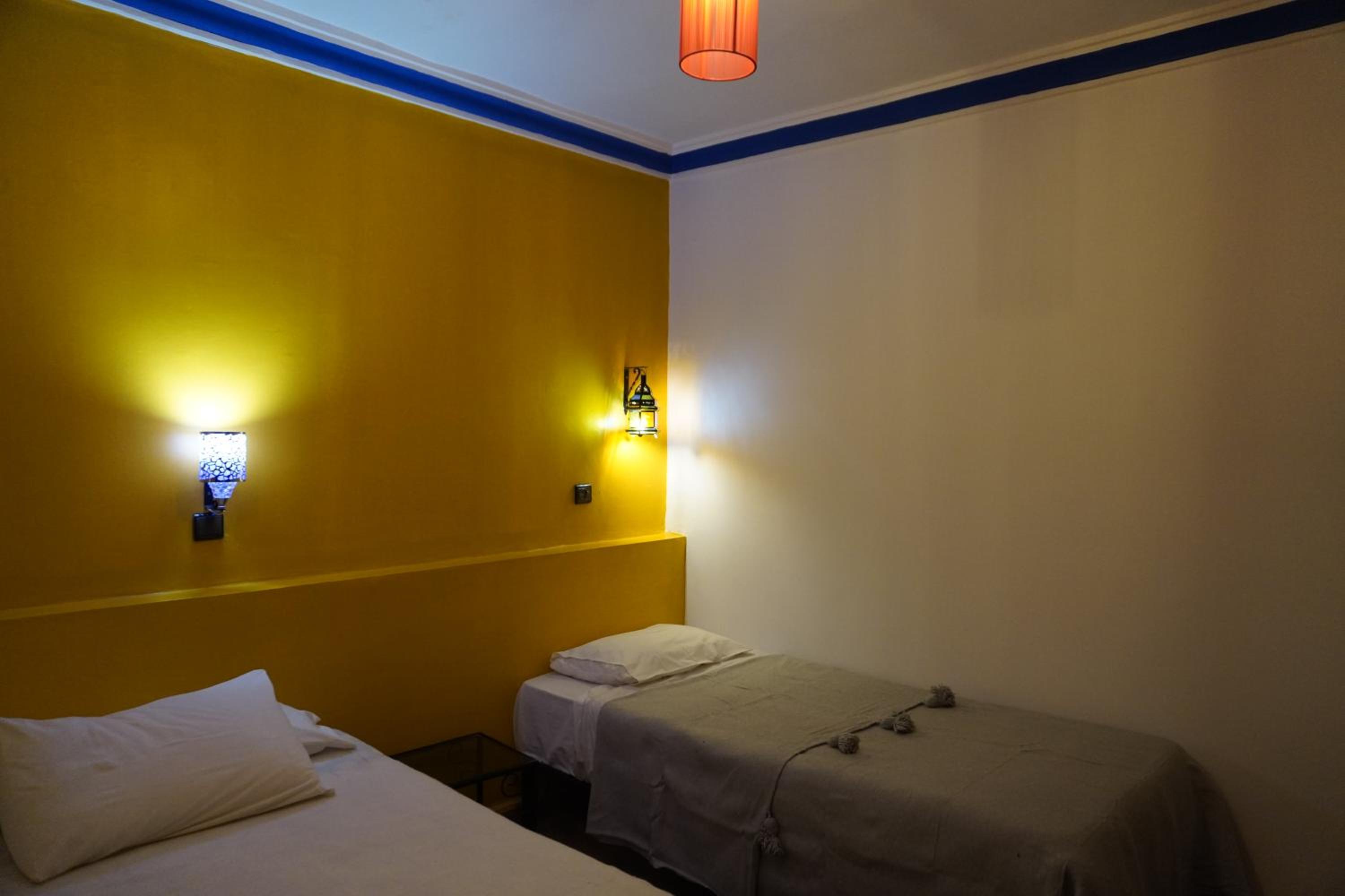 Standard Triple Room - Photo 29