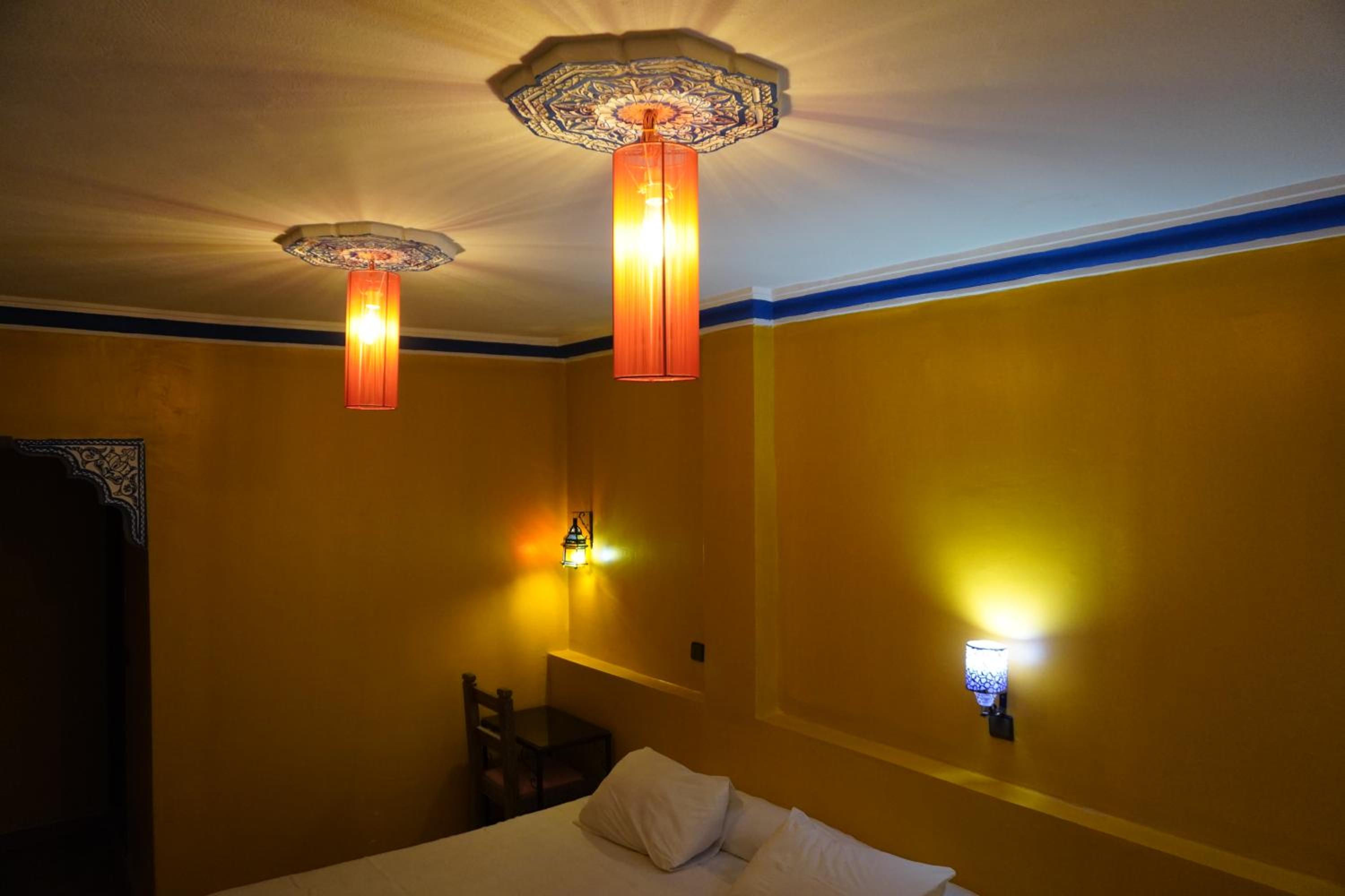 Standard Triple Room - Photo 28