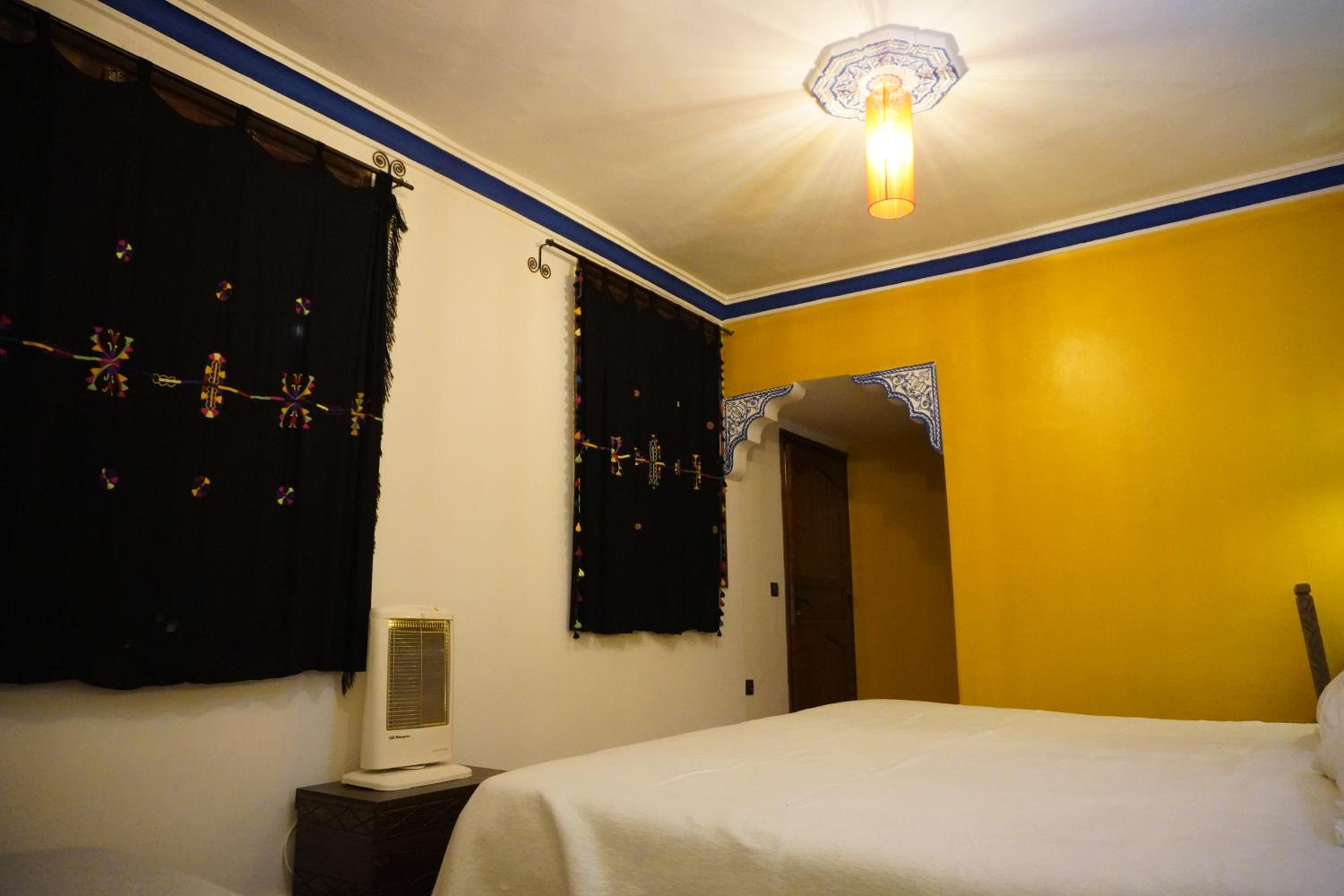 Standard Triple Room - Photo 5