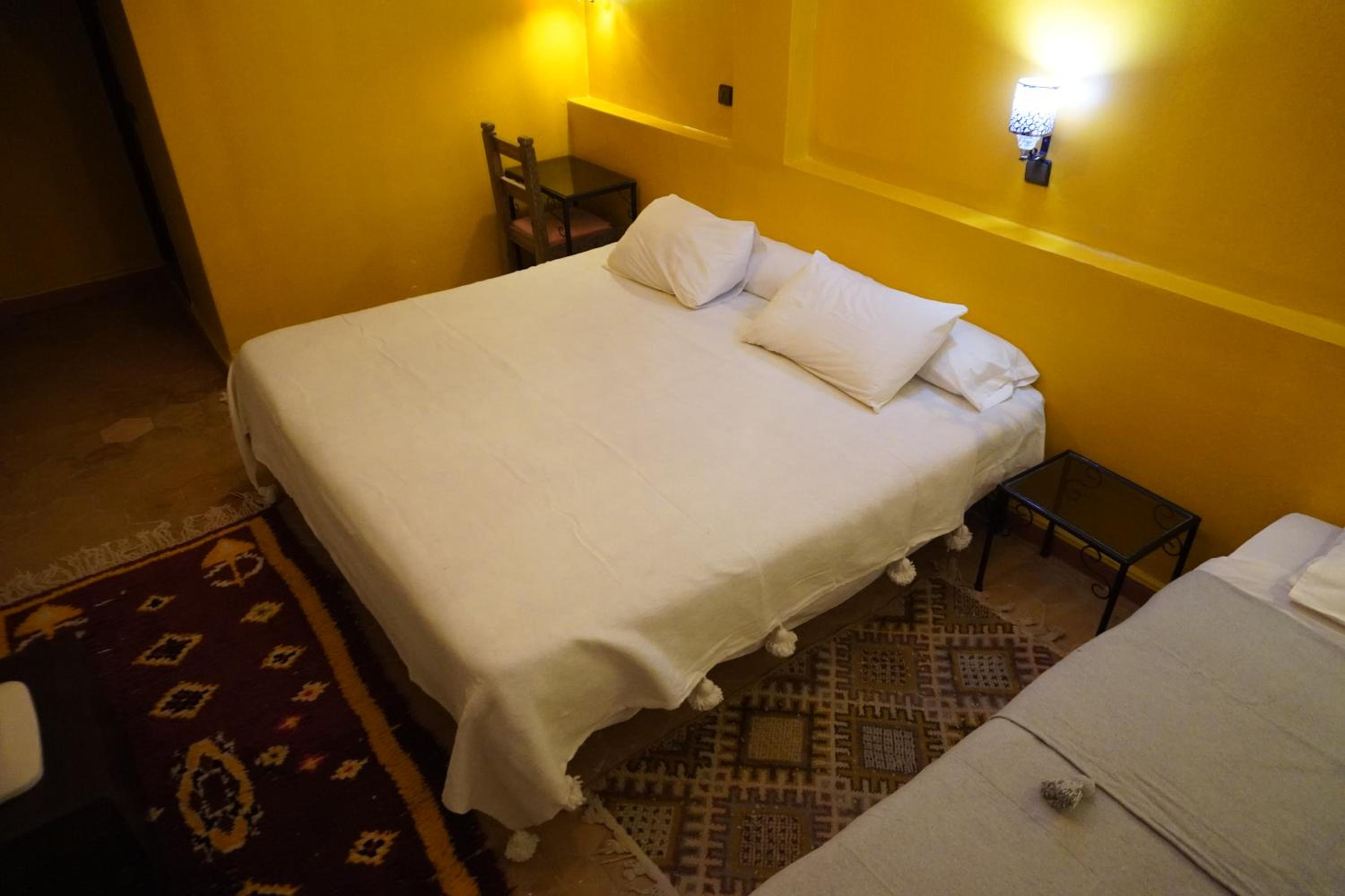 Standard Triple Room - Photo 23