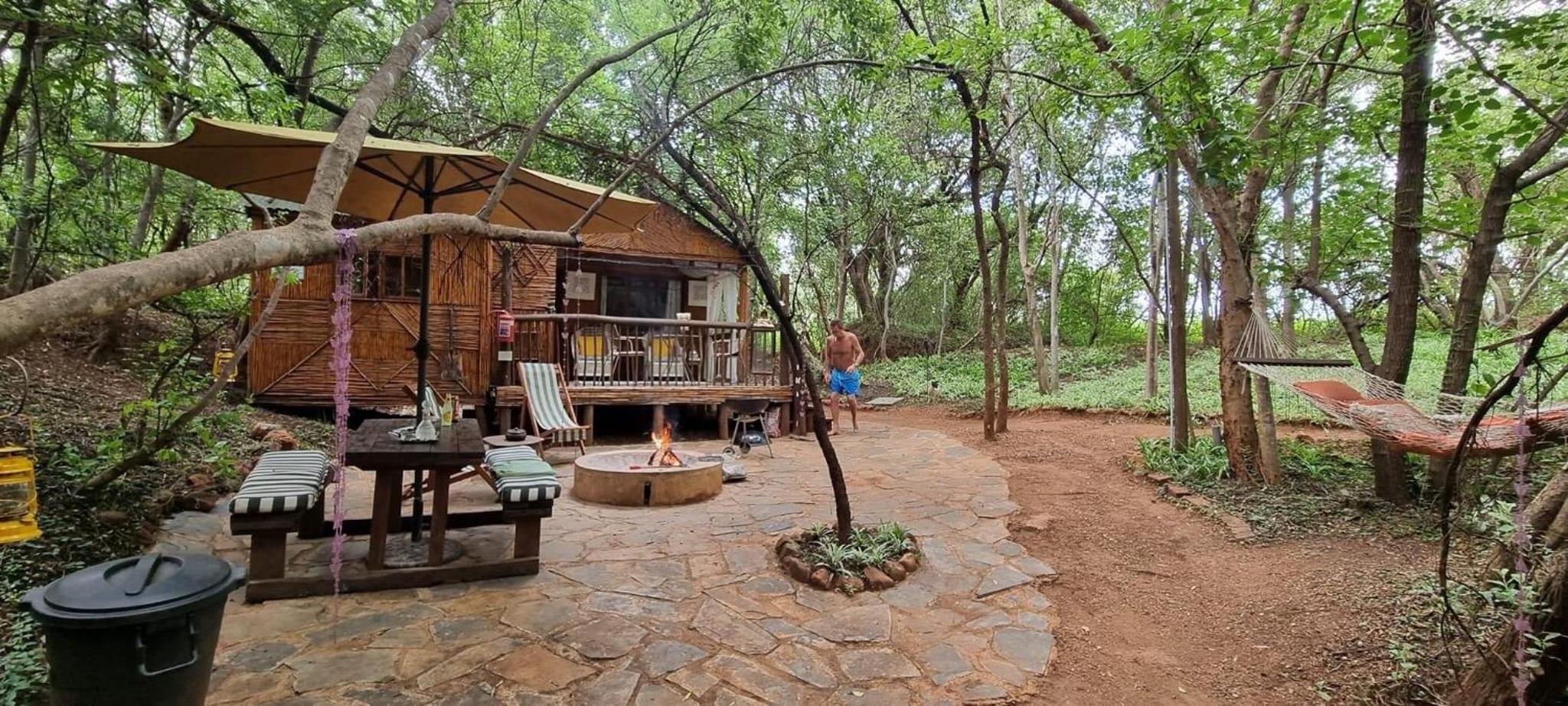 Deluxe Bungalow with Garden View - Photo 5