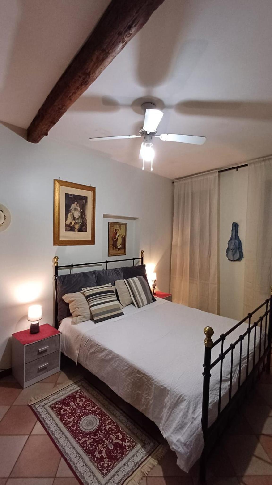 One-Bedroom House photo 1