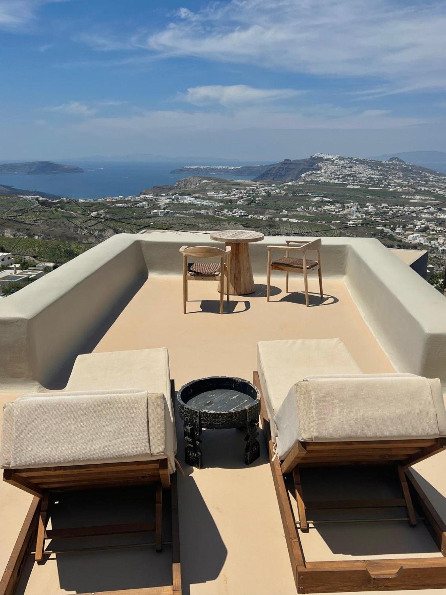 Emerald Suite With Outdoor Hot Tub - Photo 4