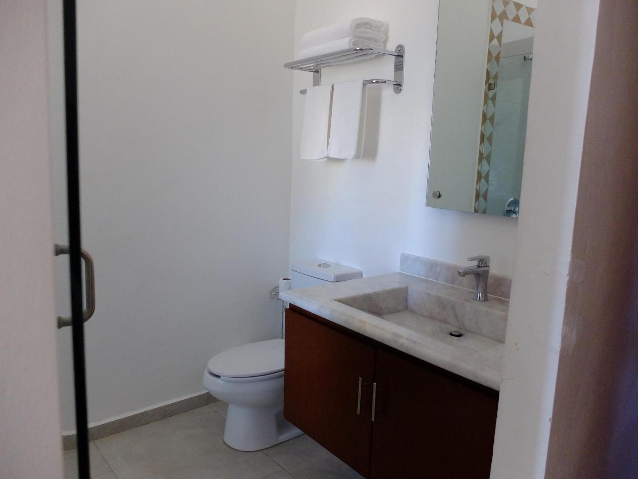 Superior King Suite photo 2